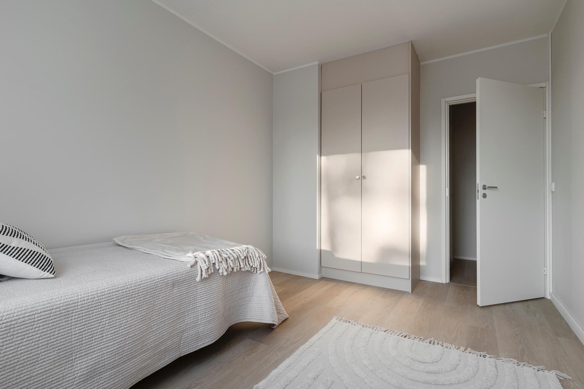 Laajaniityntie 8, Martinlaakso, Vantaa