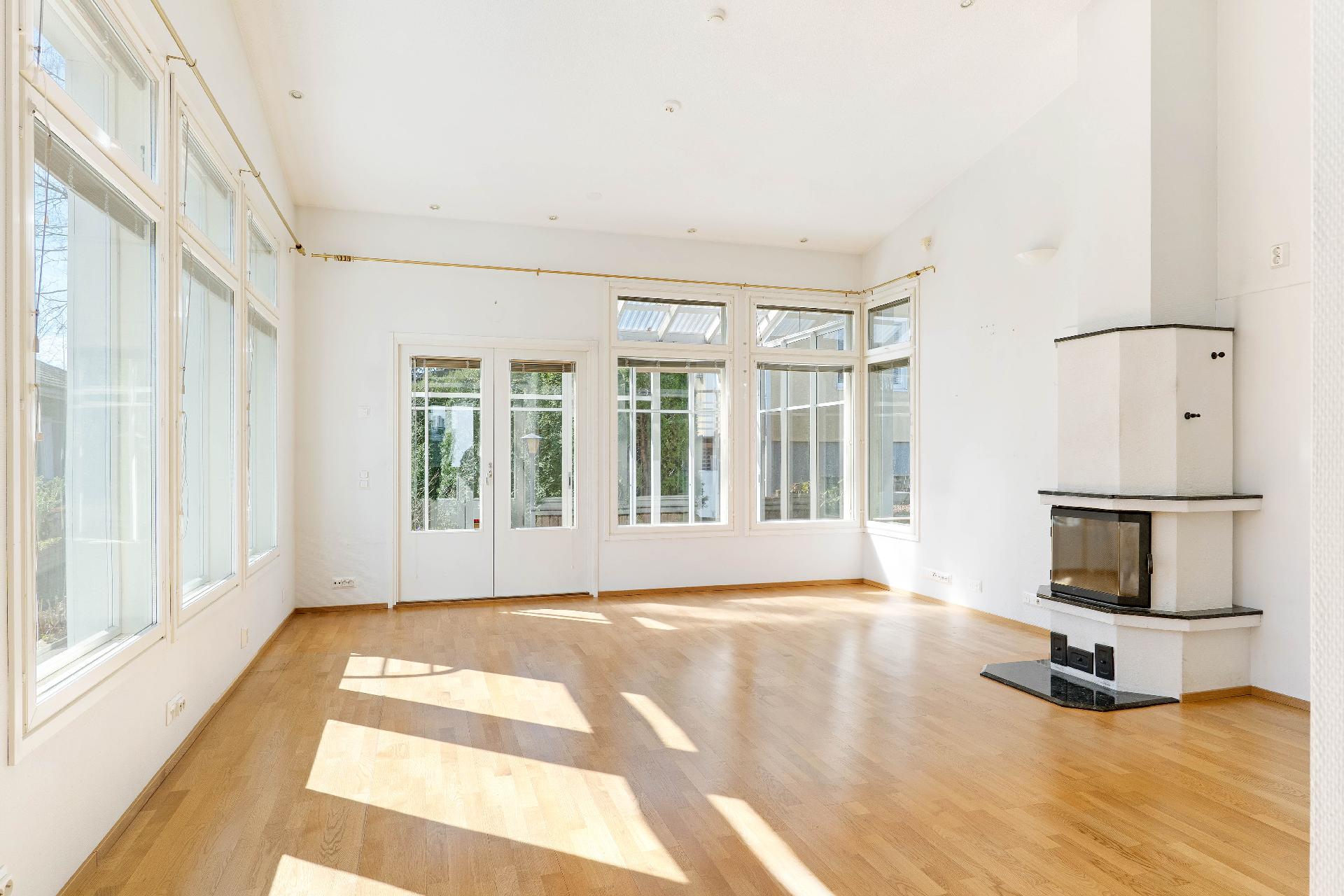 Vehkasyrjä 1, Mankkaa, Espoo