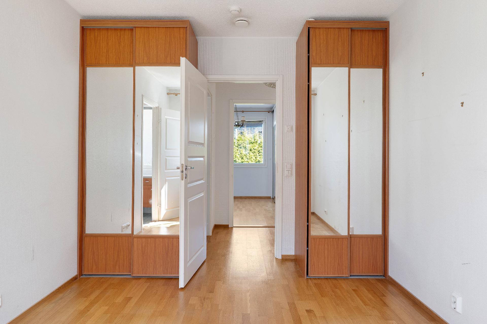 Vehkasyrjä 1, Mankkaa, Espoo