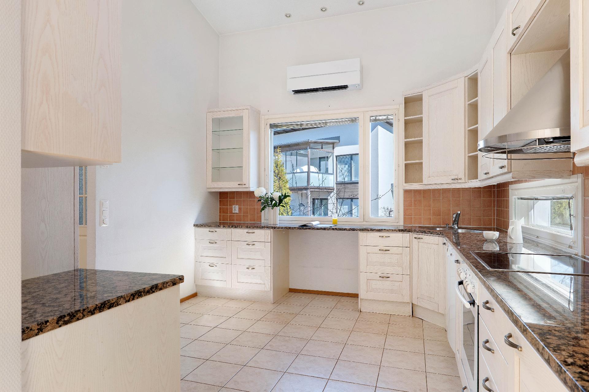 Vehkasyrjä 1, Mankkaa, Espoo