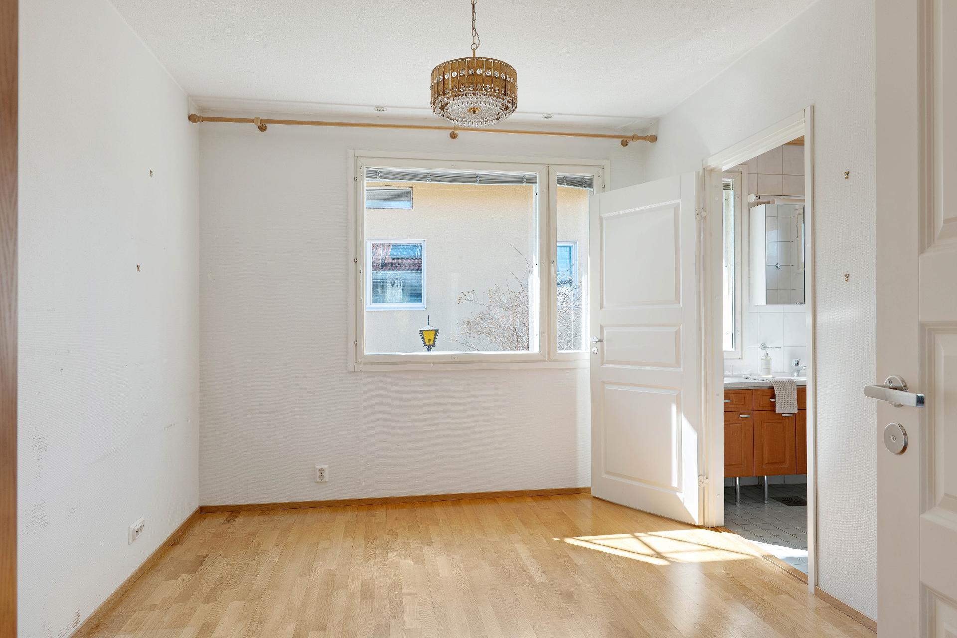 Vehkasyrjä 1, Mankkaa, Espoo