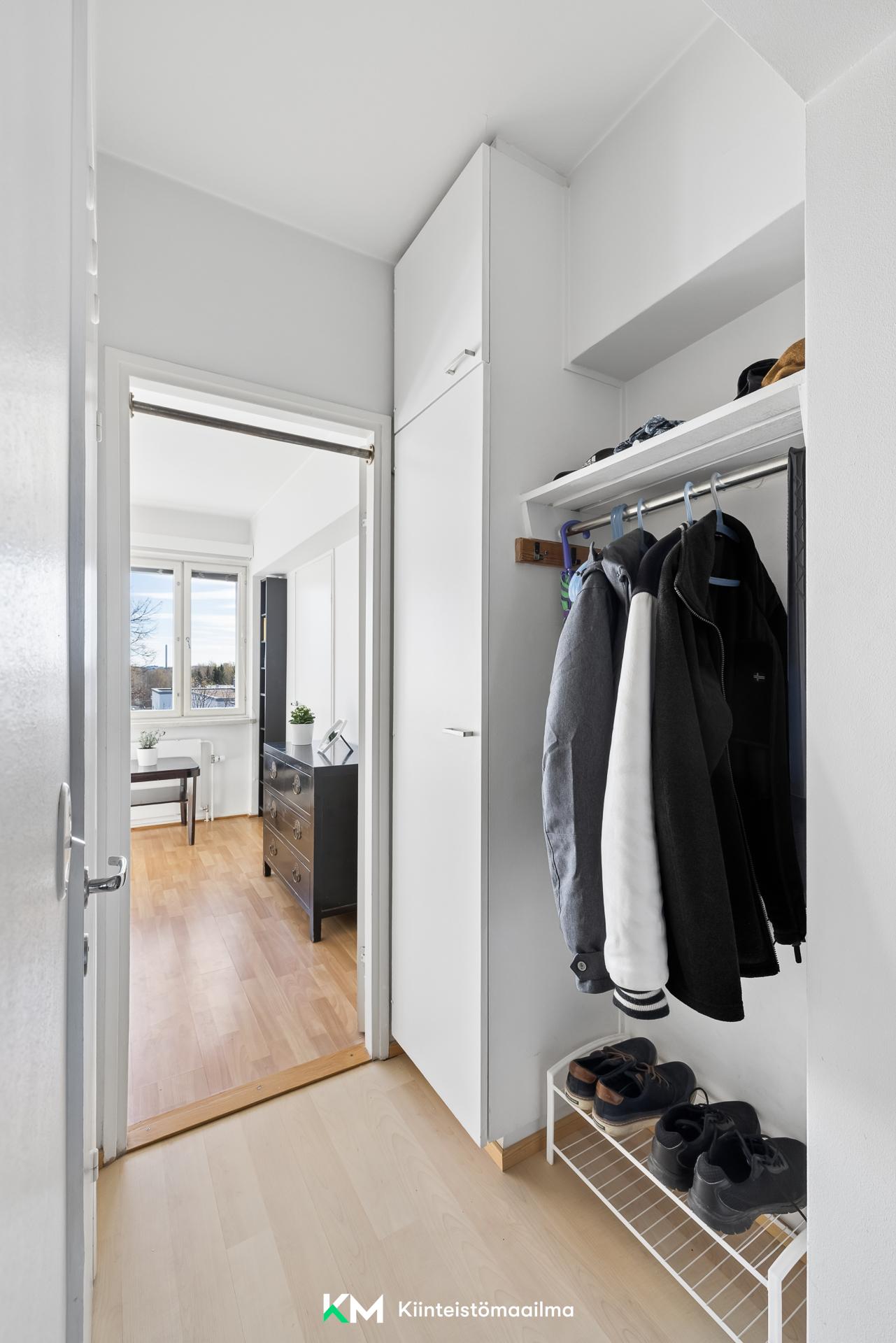 Kolsarintie 4, Konala, Helsinki