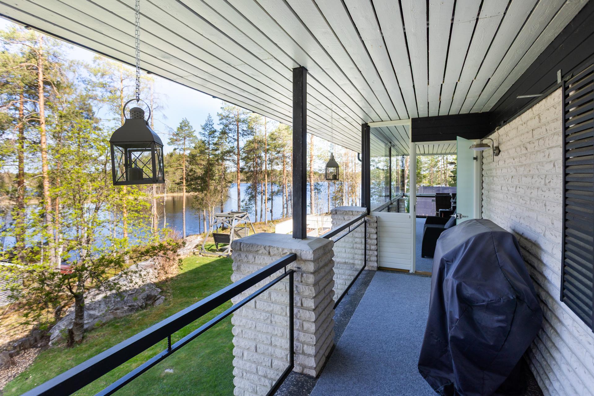 Joensuuntie 286B, Tuusniemi