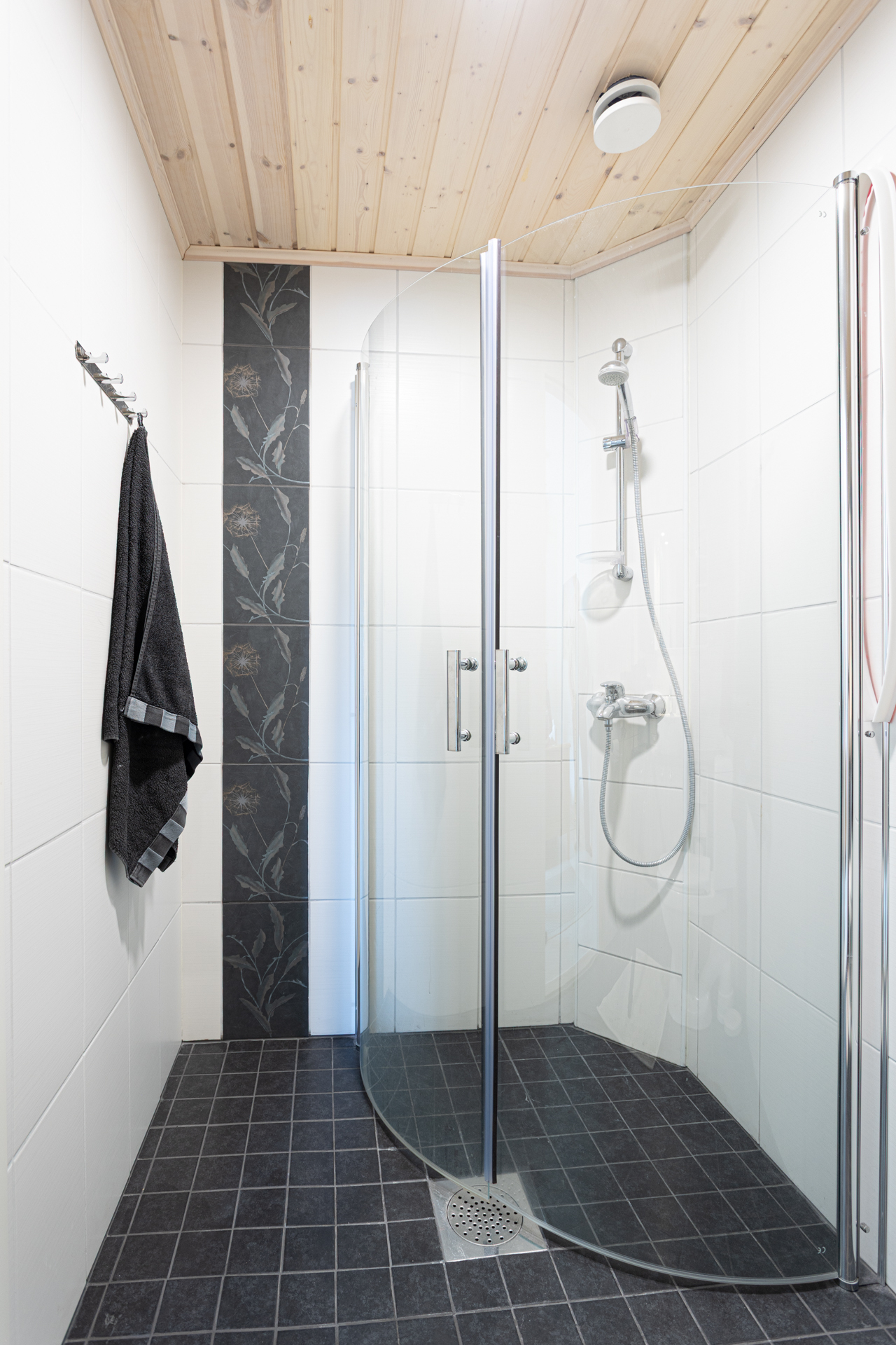 Joensuuntie 286B, Tuusniemi