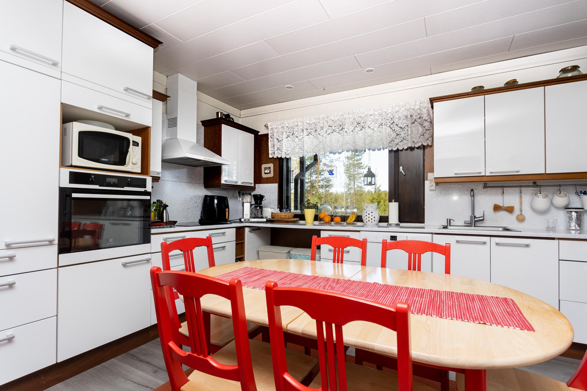 Joensuuntie 286B, Tuusniemi