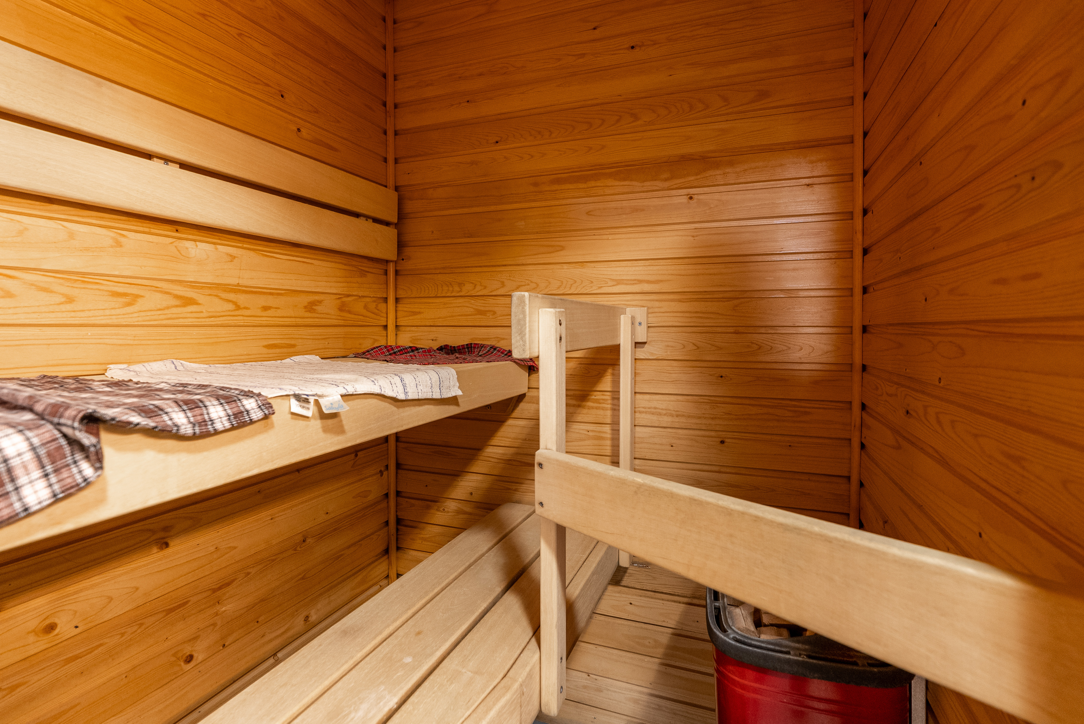 Tuulikintie 8, Kaijonharju, Oulu