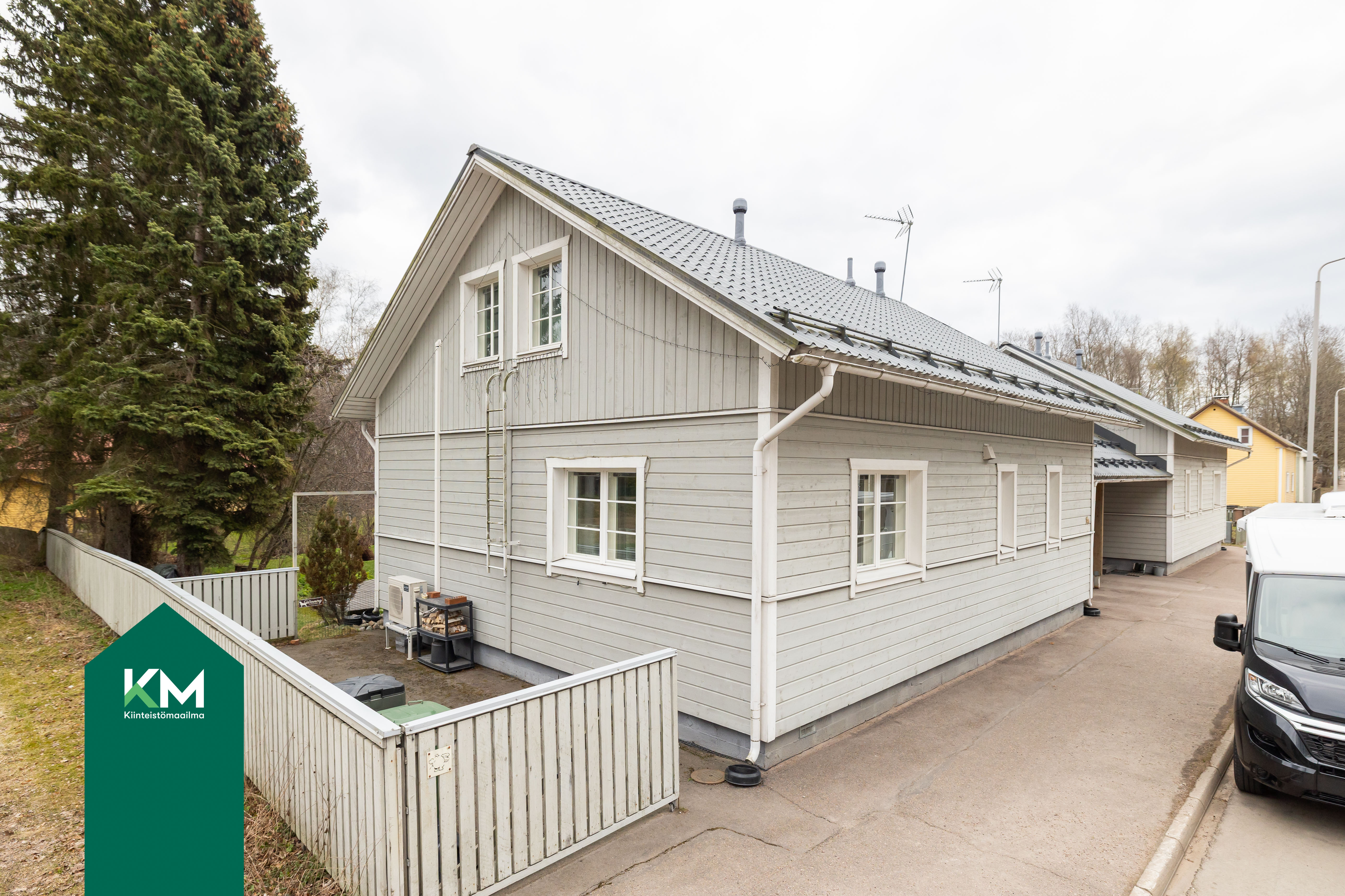 Runeberginkatu 14, Hovinsaari, Kotka