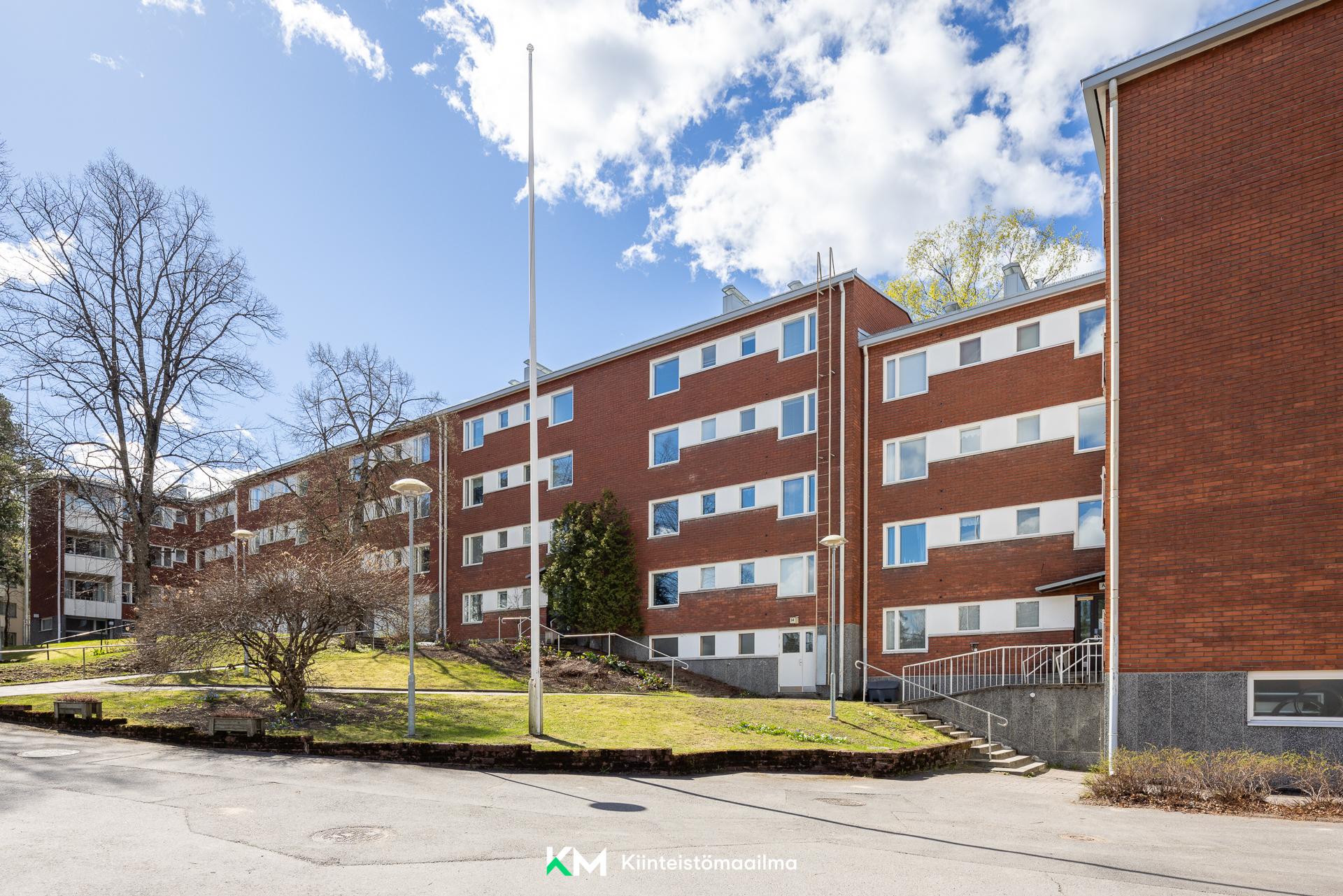 Angervotie 14, Etelä-Haaga, Helsinki