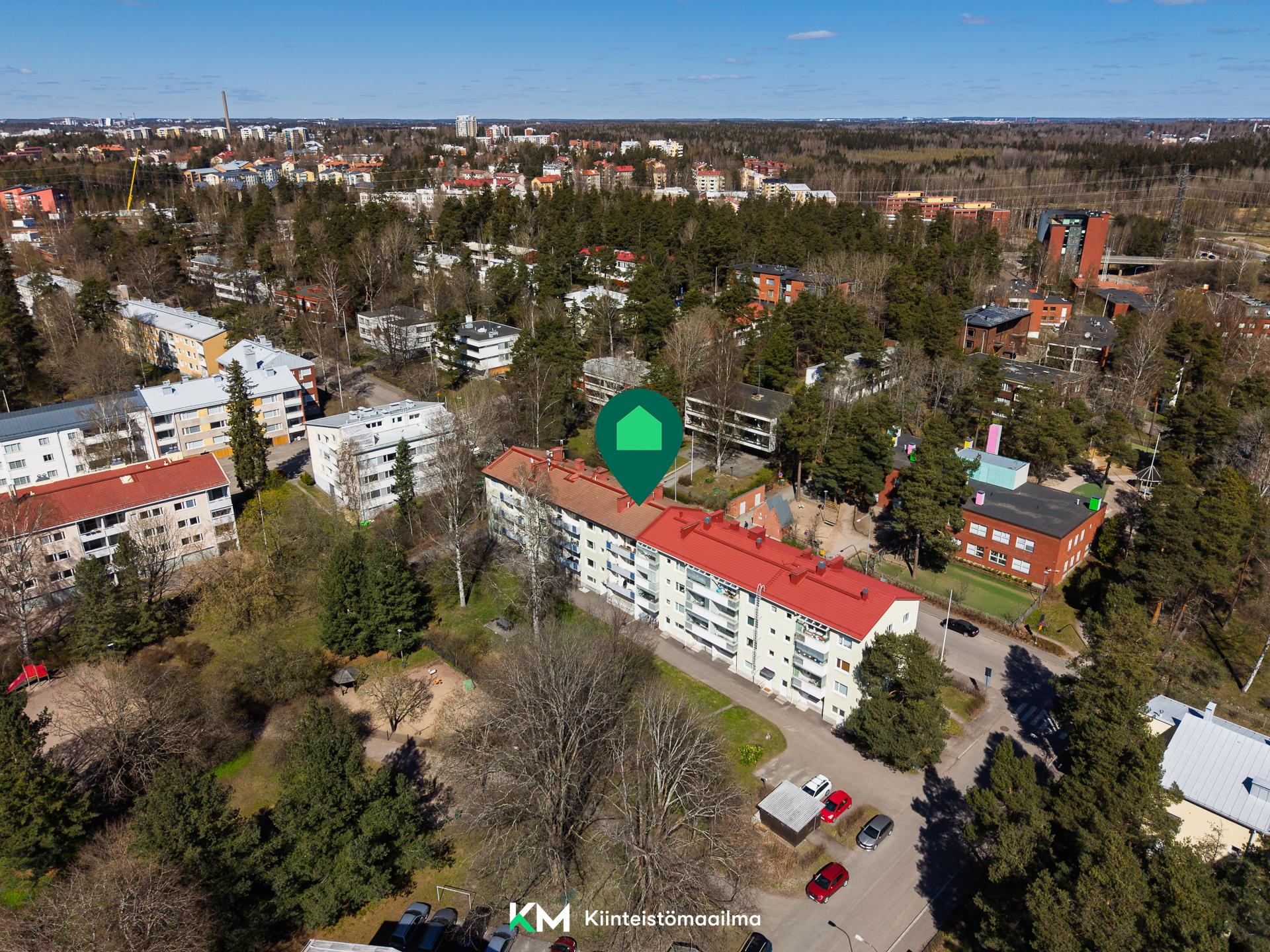 Laajasuontie 10, Etelä-Haaga, Helsinki