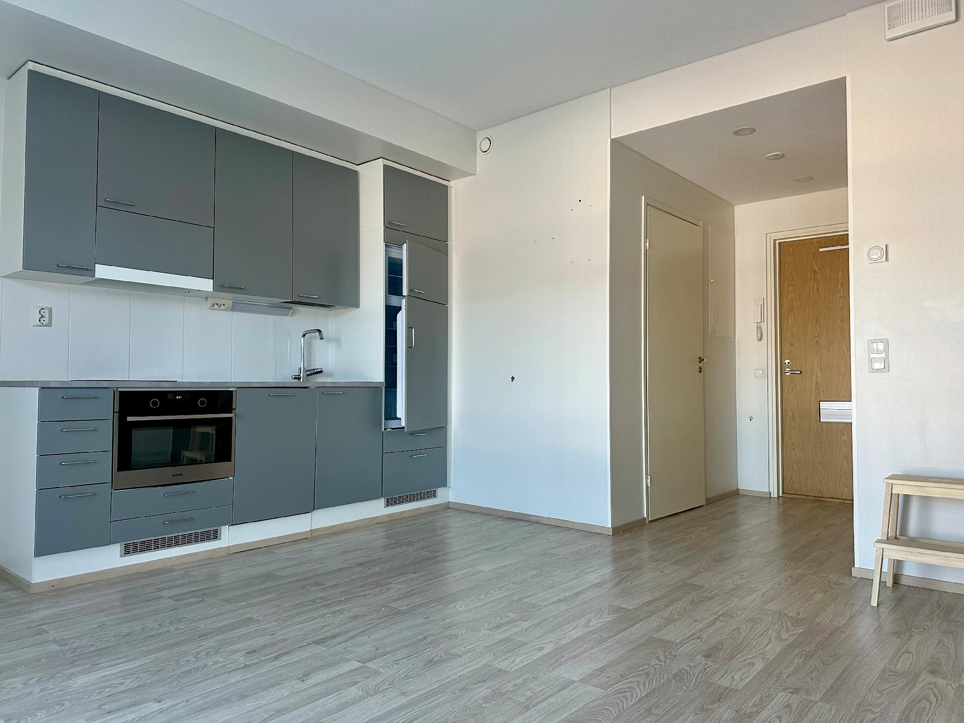 Muuripadantie 1, Kiulukangas, Oulu