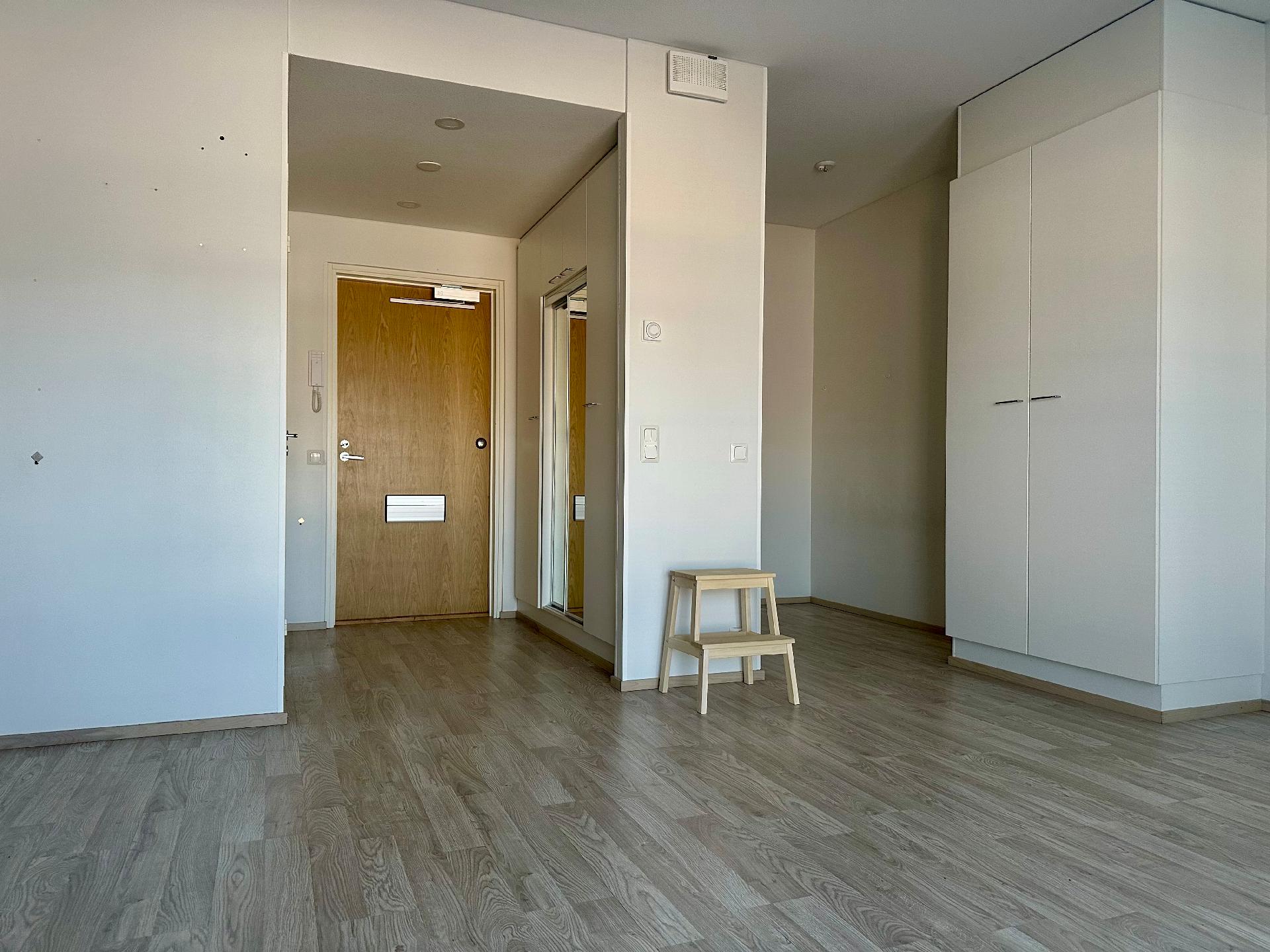 Muuripadantie 1, Kiulukangas, Oulu