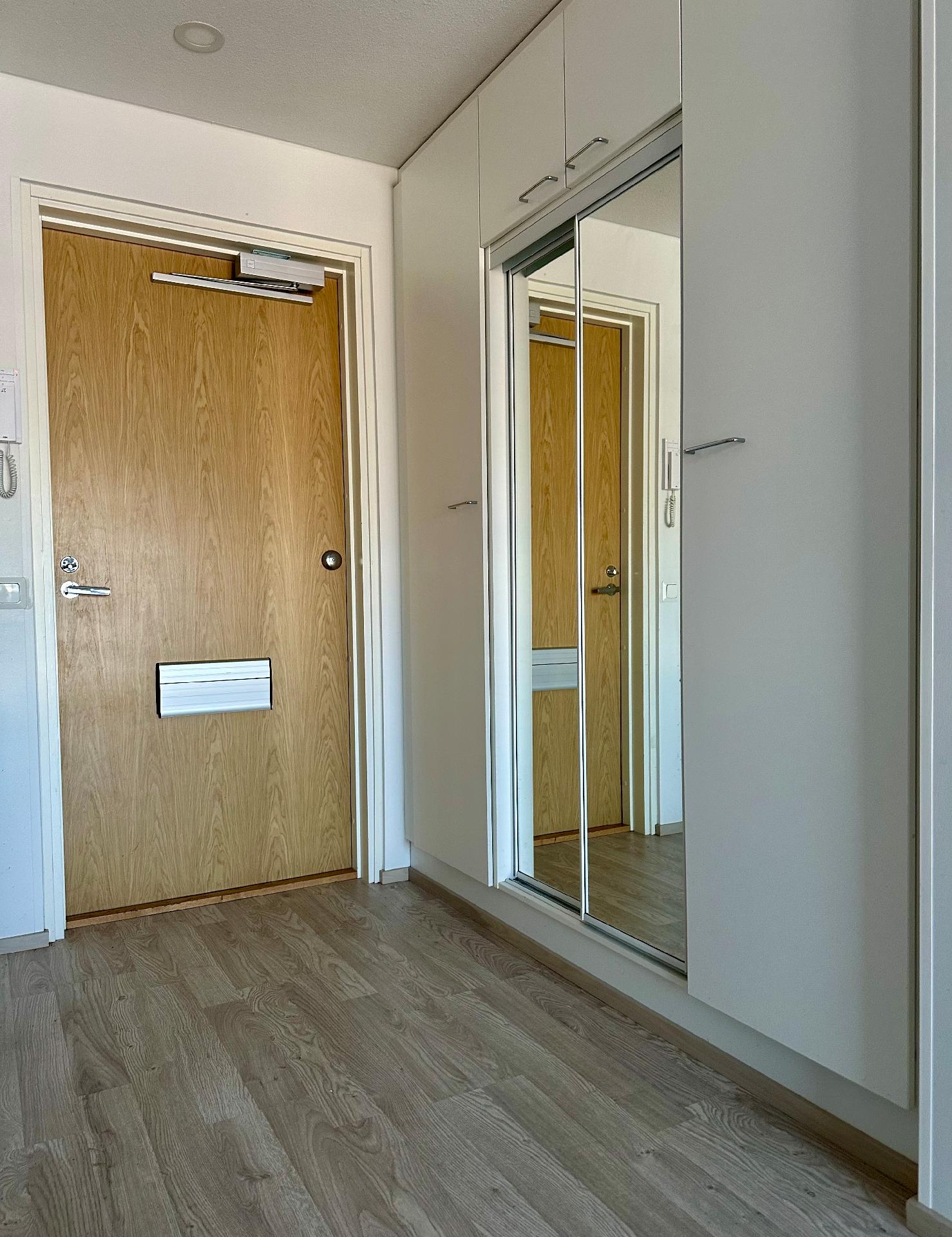 Muuripadantie 1, Kiulukangas, Oulu