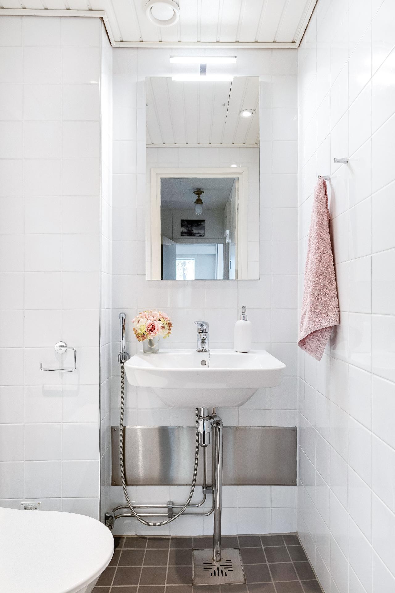 Erillinen wc