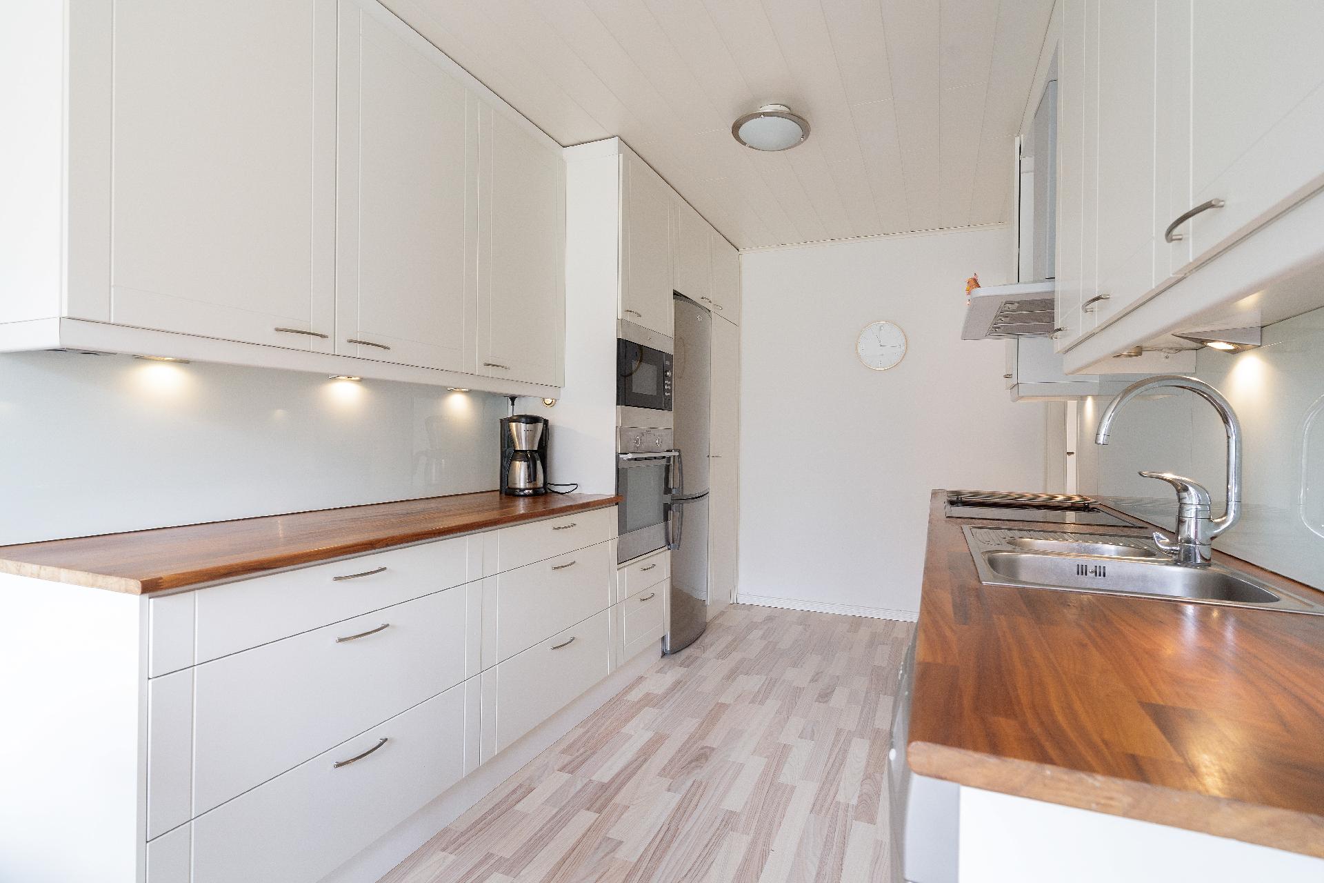 Laajakorvenkuja 4, Martinlaakso, Vantaa