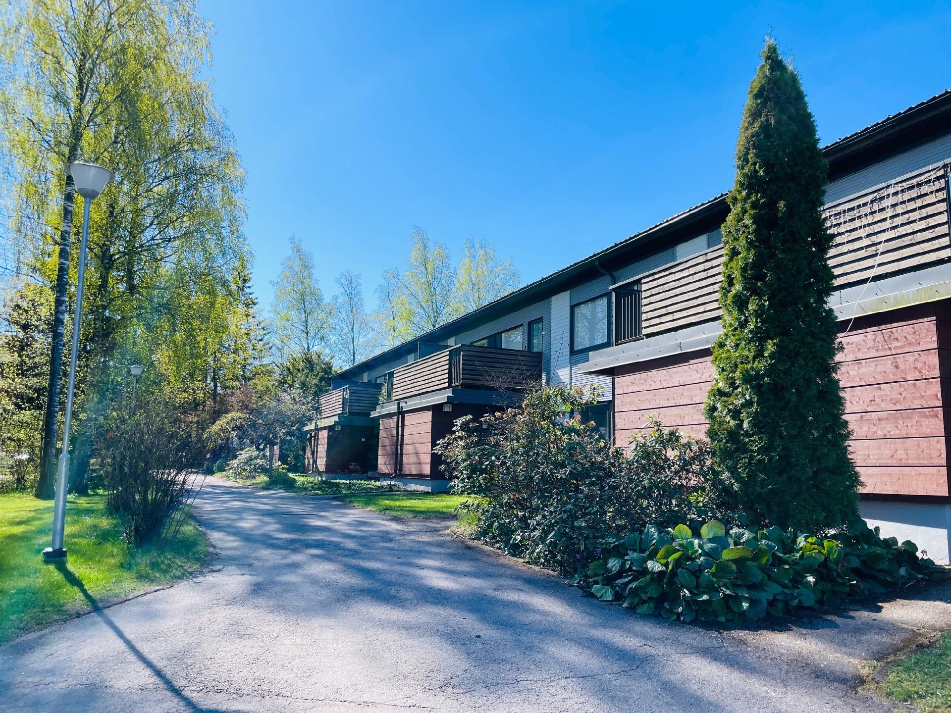 Laajakorvenkuja 4, Martinlaakso, Vantaa
