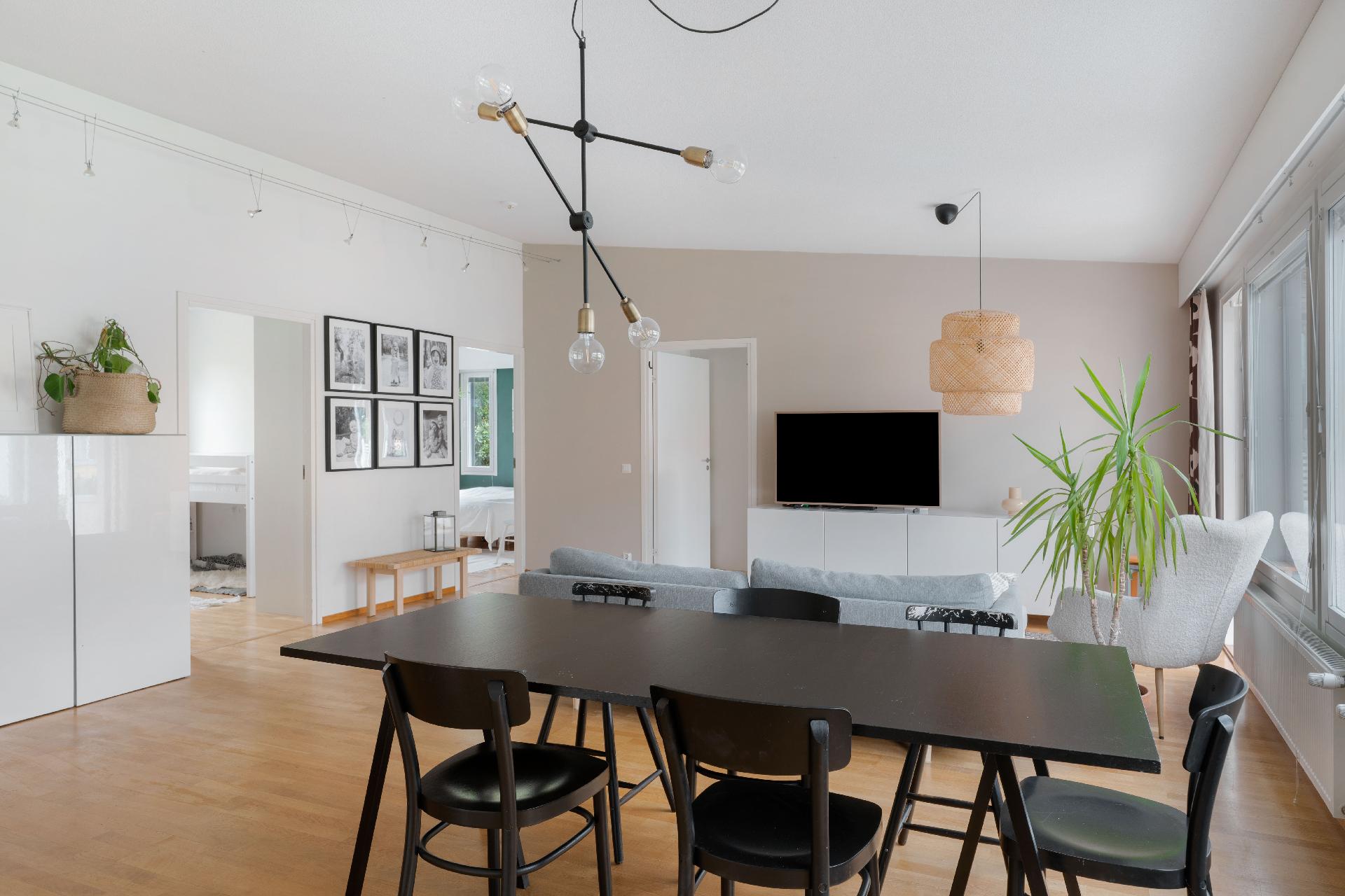 Rauhalankaari 24, Kivistö, Vantaa