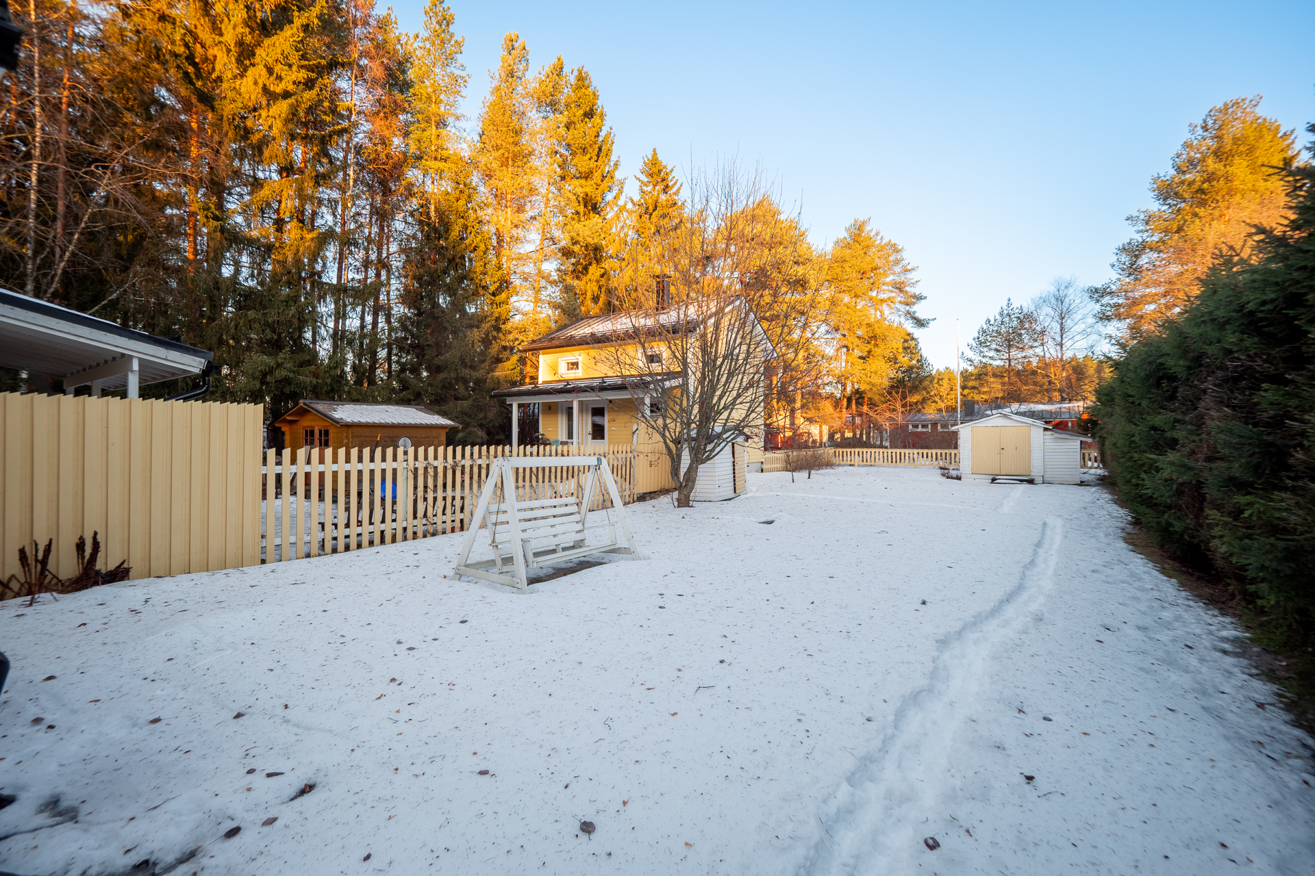 Nuutintie 5, Myllyoja, Oulu
