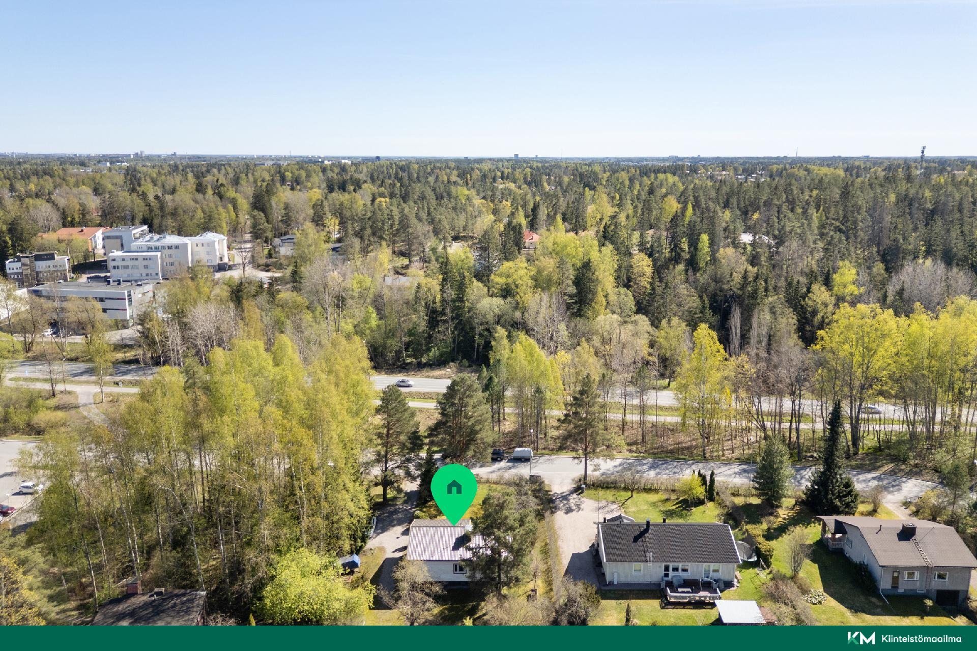 Kuusiniementie 25, Viherlaakso, Espoo