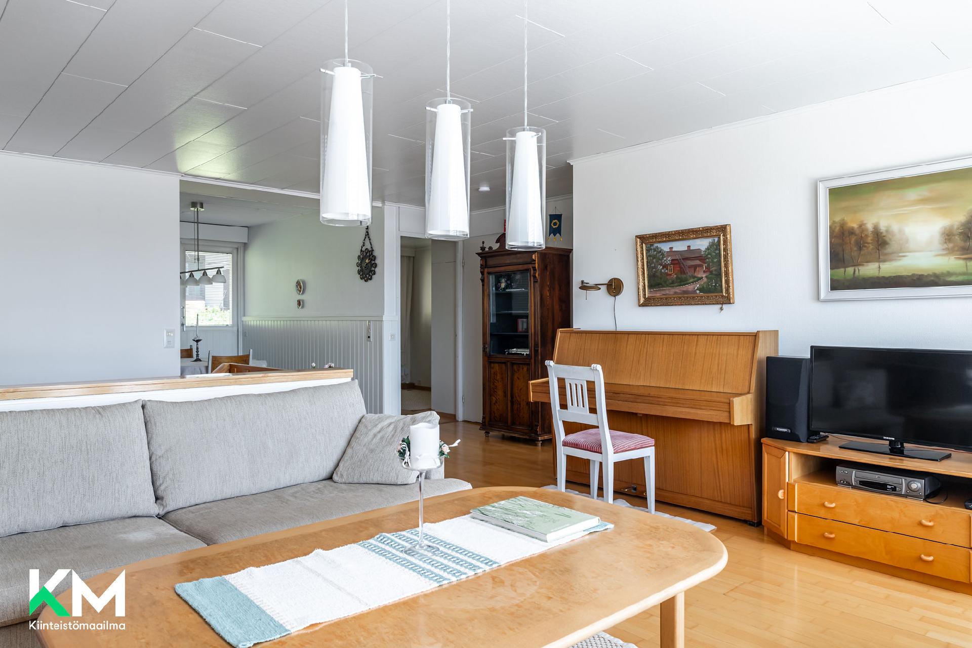 Keinokartanontie 14, Kartano, Hollola