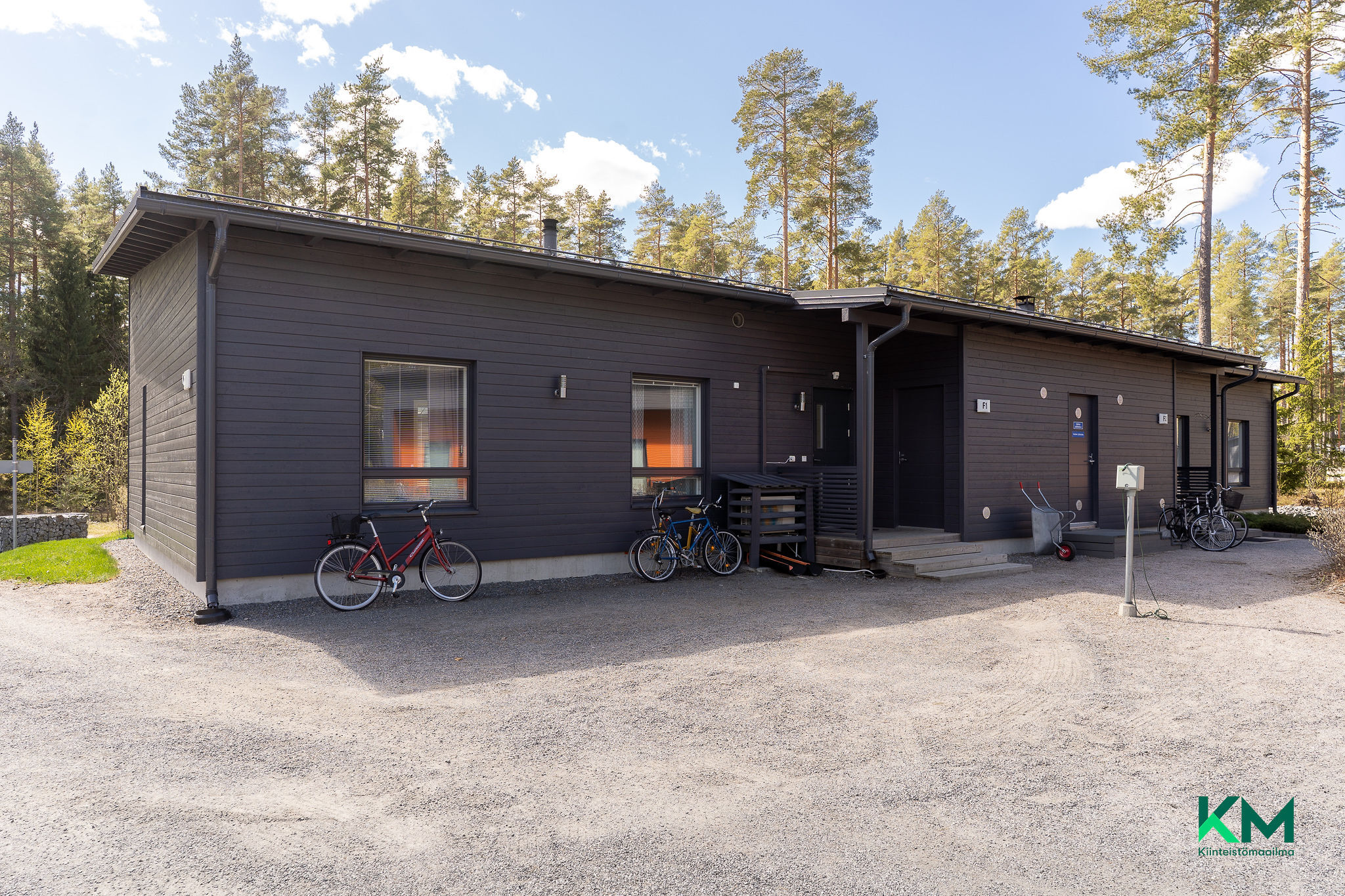 Rikulankatu 1, Pikonlinna, Kangasala
