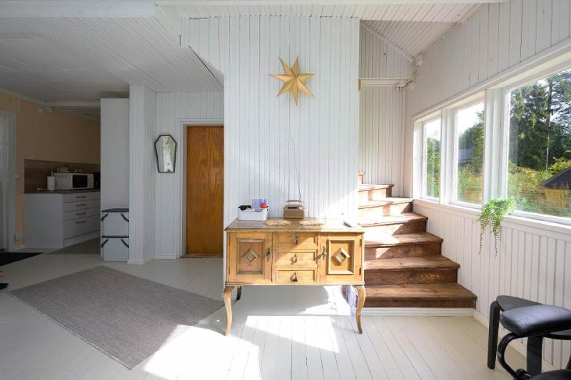 Mustankorventie 87, Nummela, Vihti