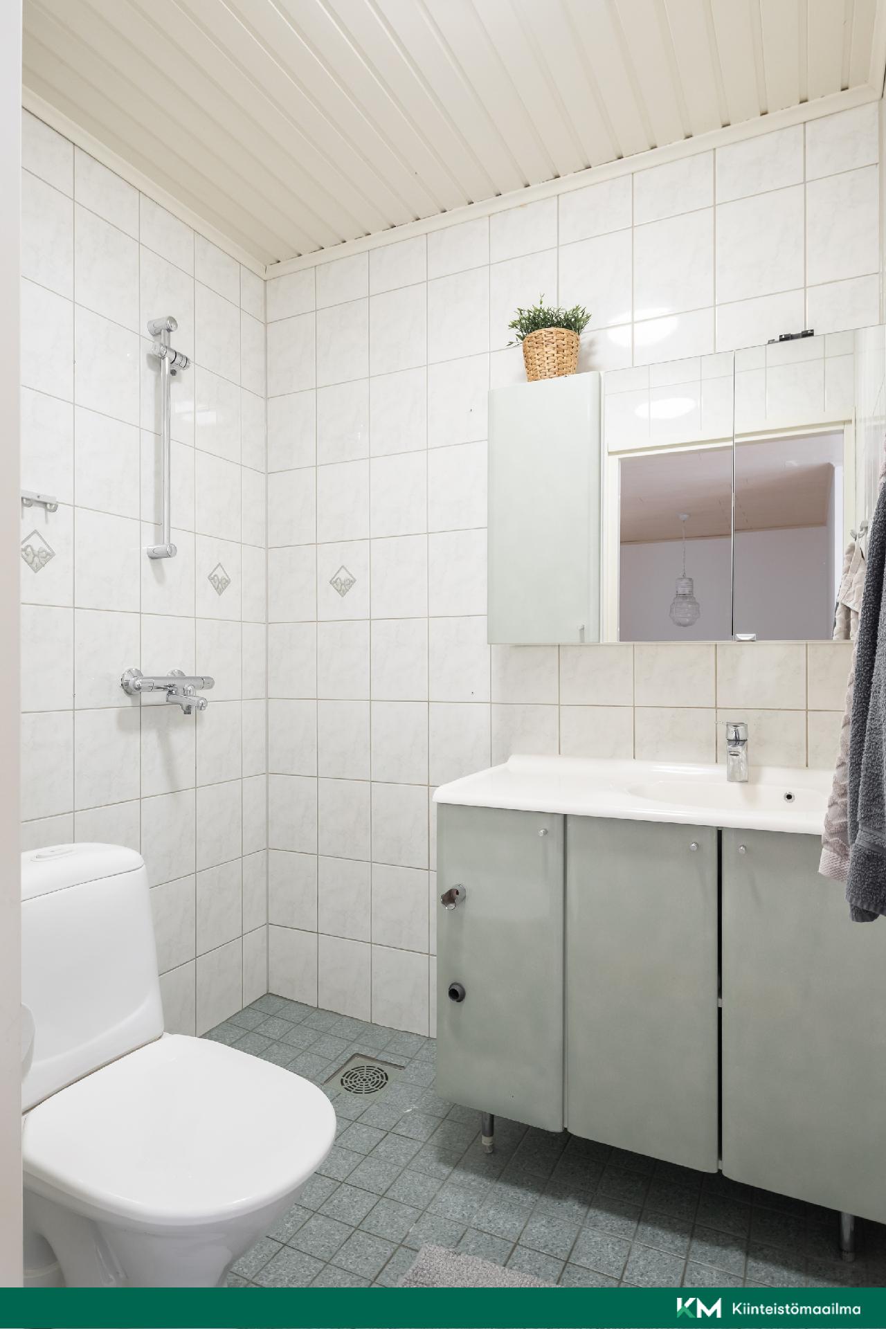 Hiirisuontie 17, Ylästö, Vantaa