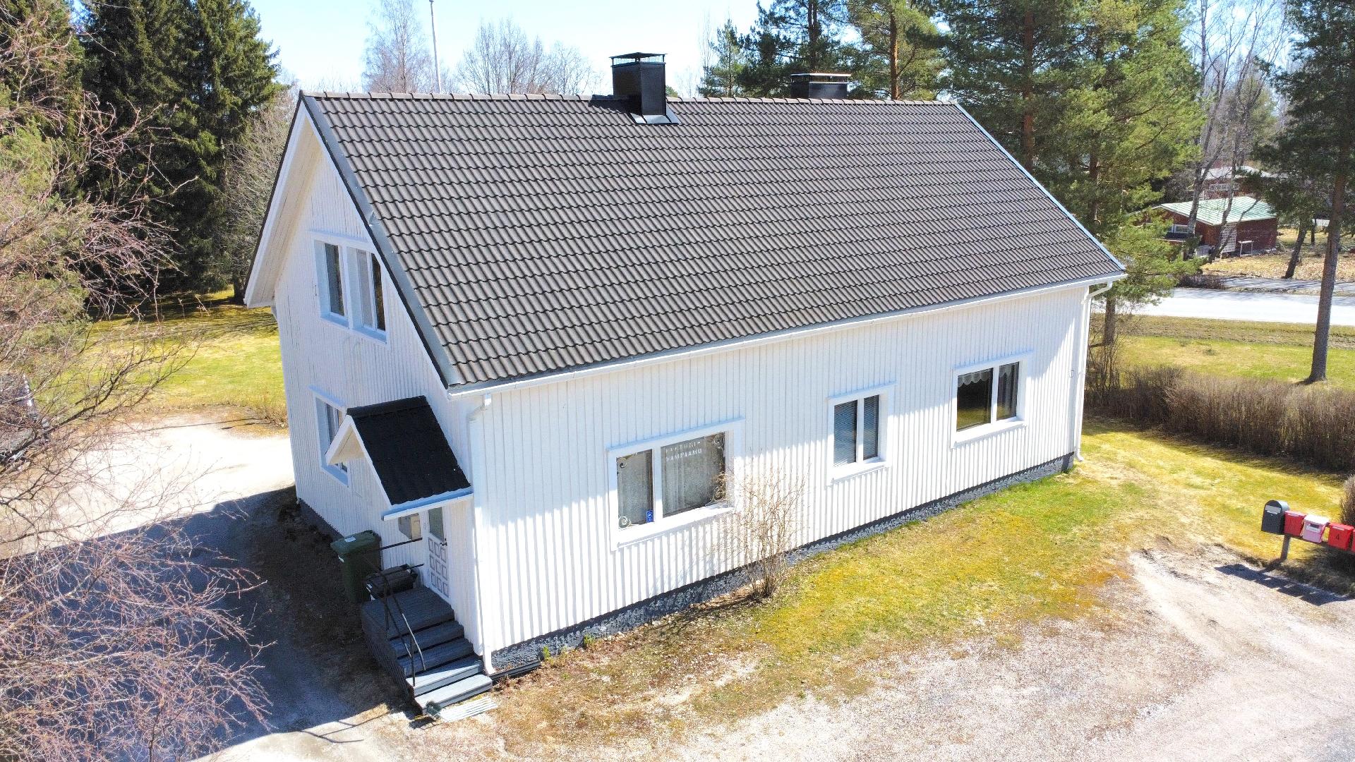 Umpikuja 1, Autio, Kurikka