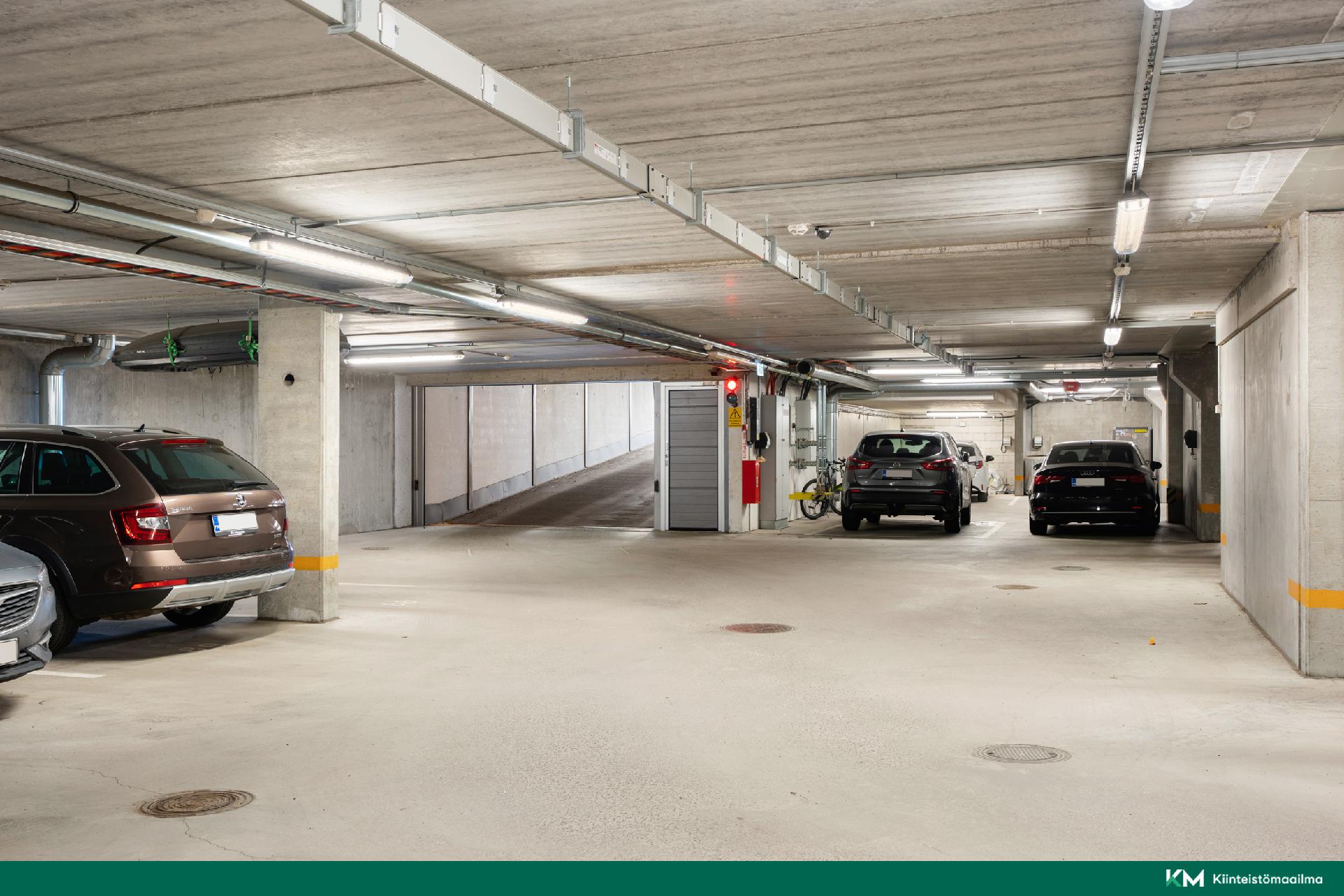 Suurpellon puistokatu 8, Suurpelto, Espoo