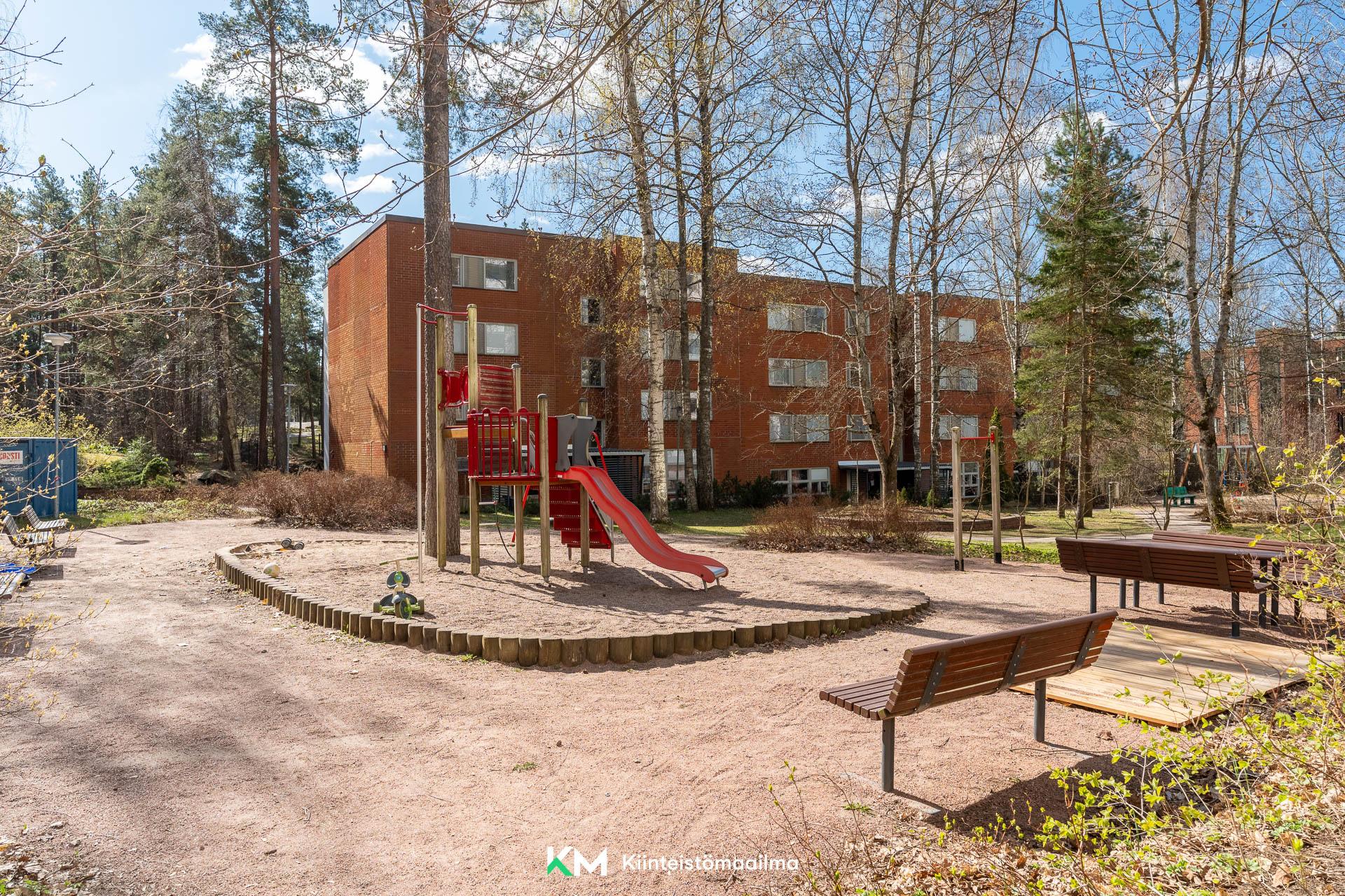 Elsankuja 3, Matinkylä, Espoo