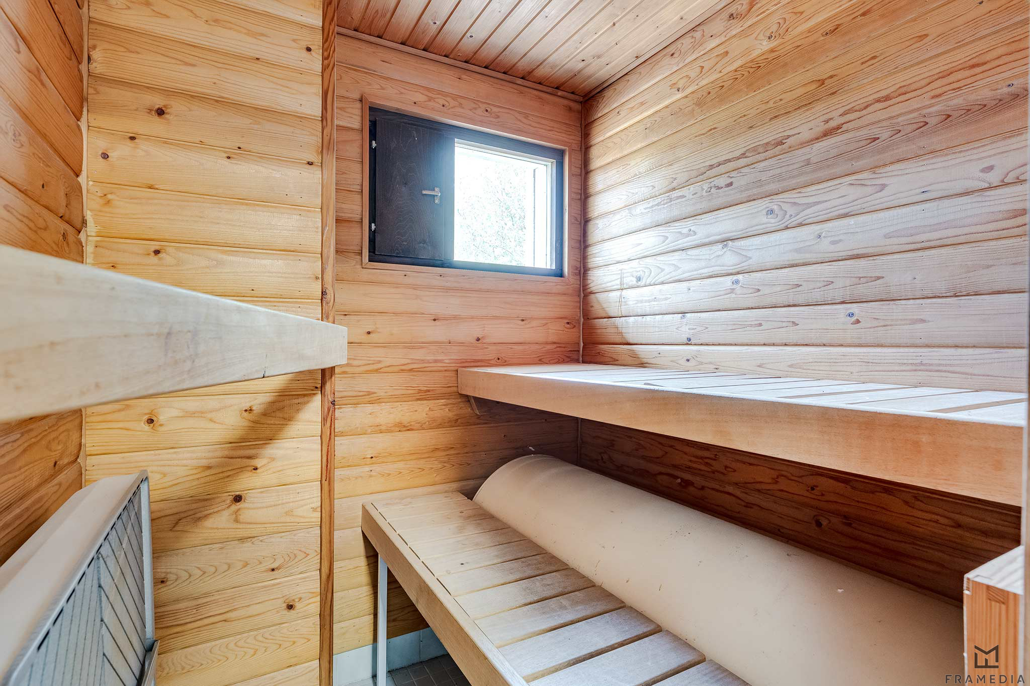 SAUNA