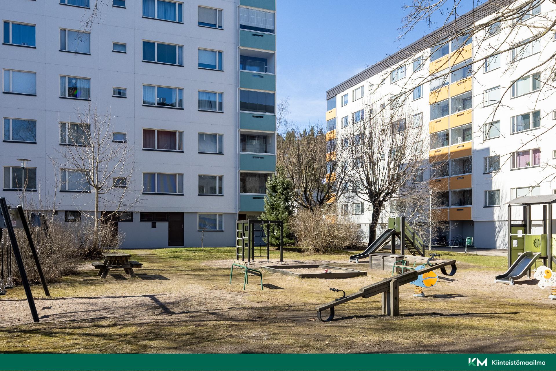 Koivukyläntie 37-39, Simonkylä, Vantaa