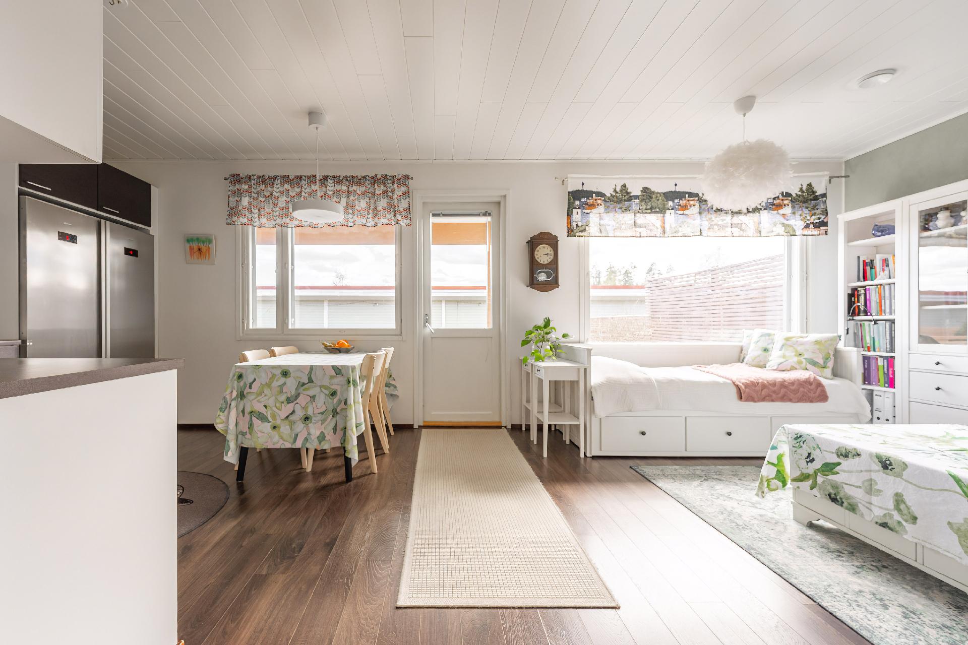 Savolanlehdonkuja 8, Savolanniemi, Kuopio
