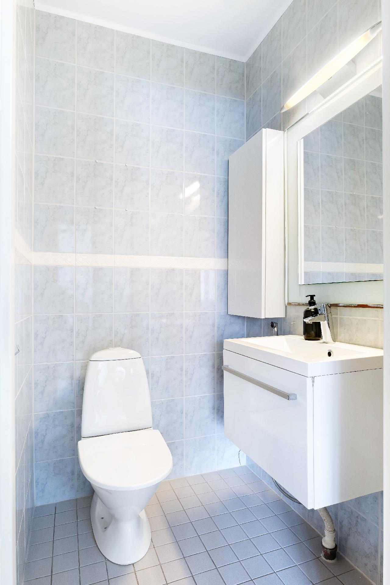 Erillinen wc.