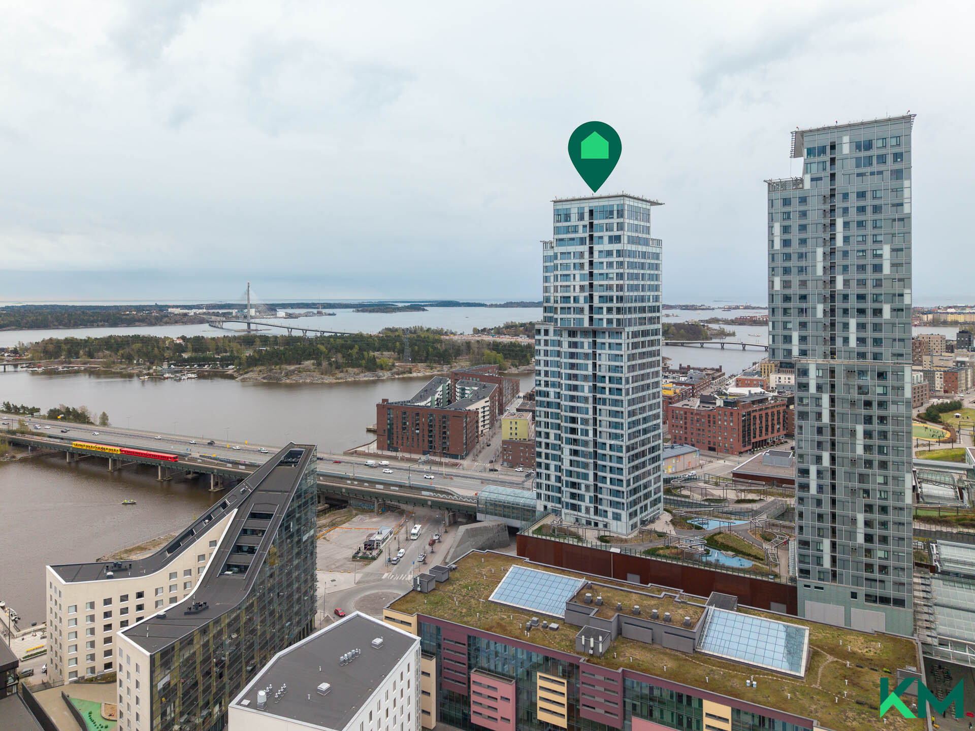 Englantilaisaukio 10, Kalasatama, Helsinki