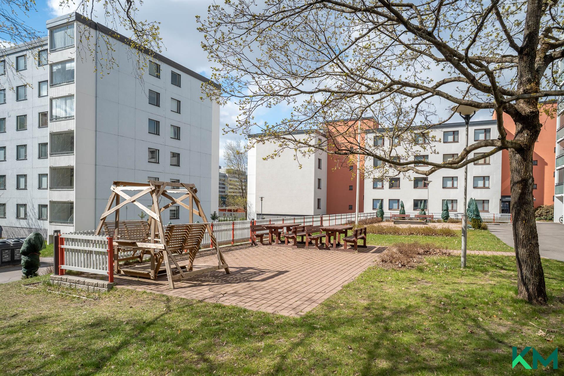 Everstinkuja 6, Perkkaa, Espoo
