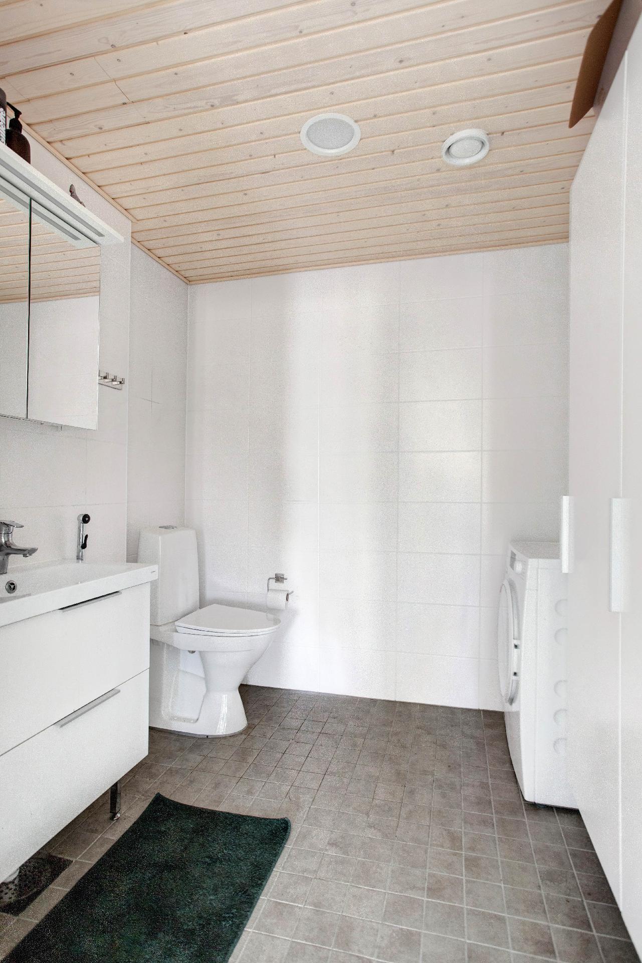 Erillinen wc