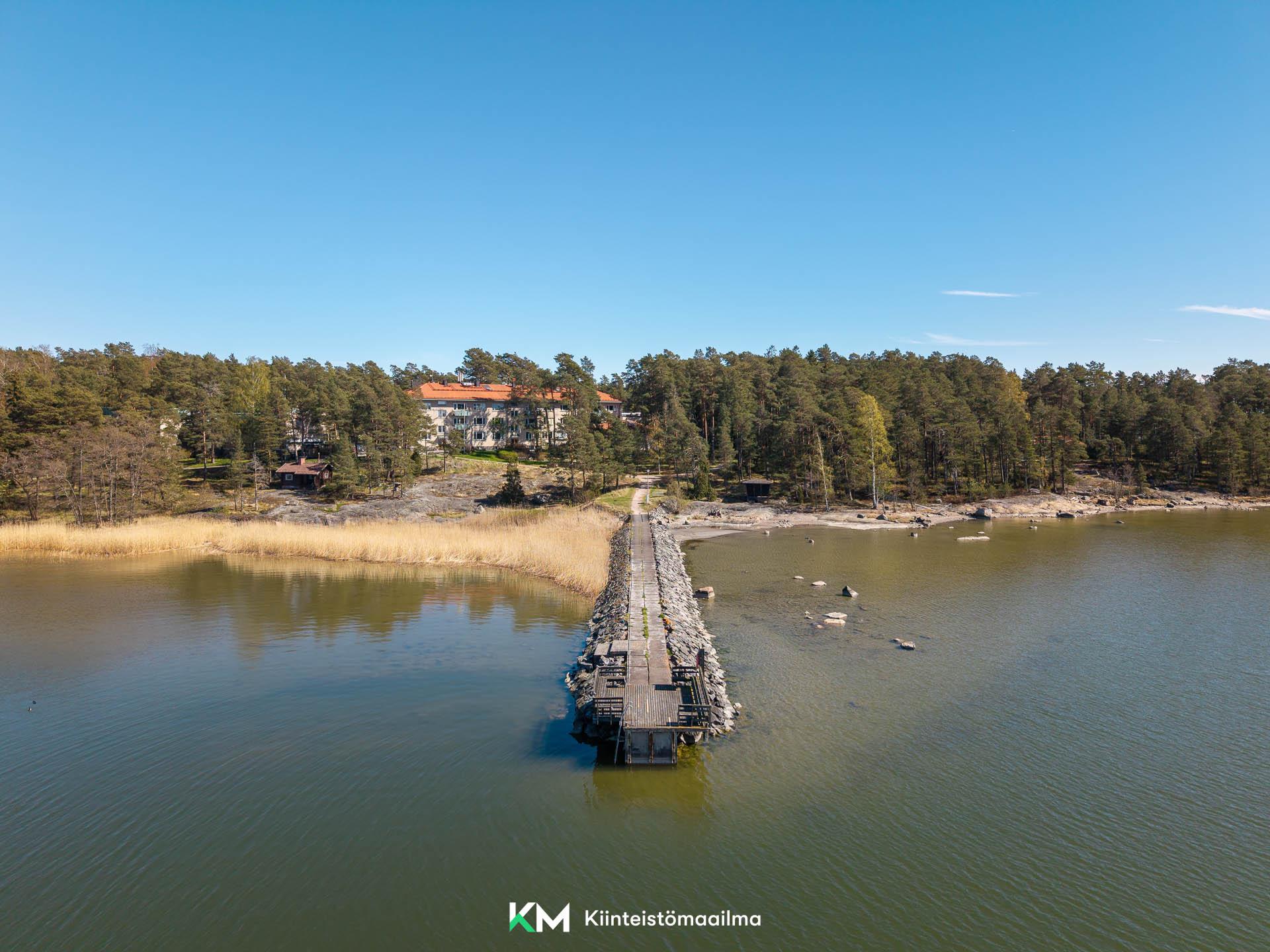 Kallvikinniementie 35b, Kallahti, Helsinki