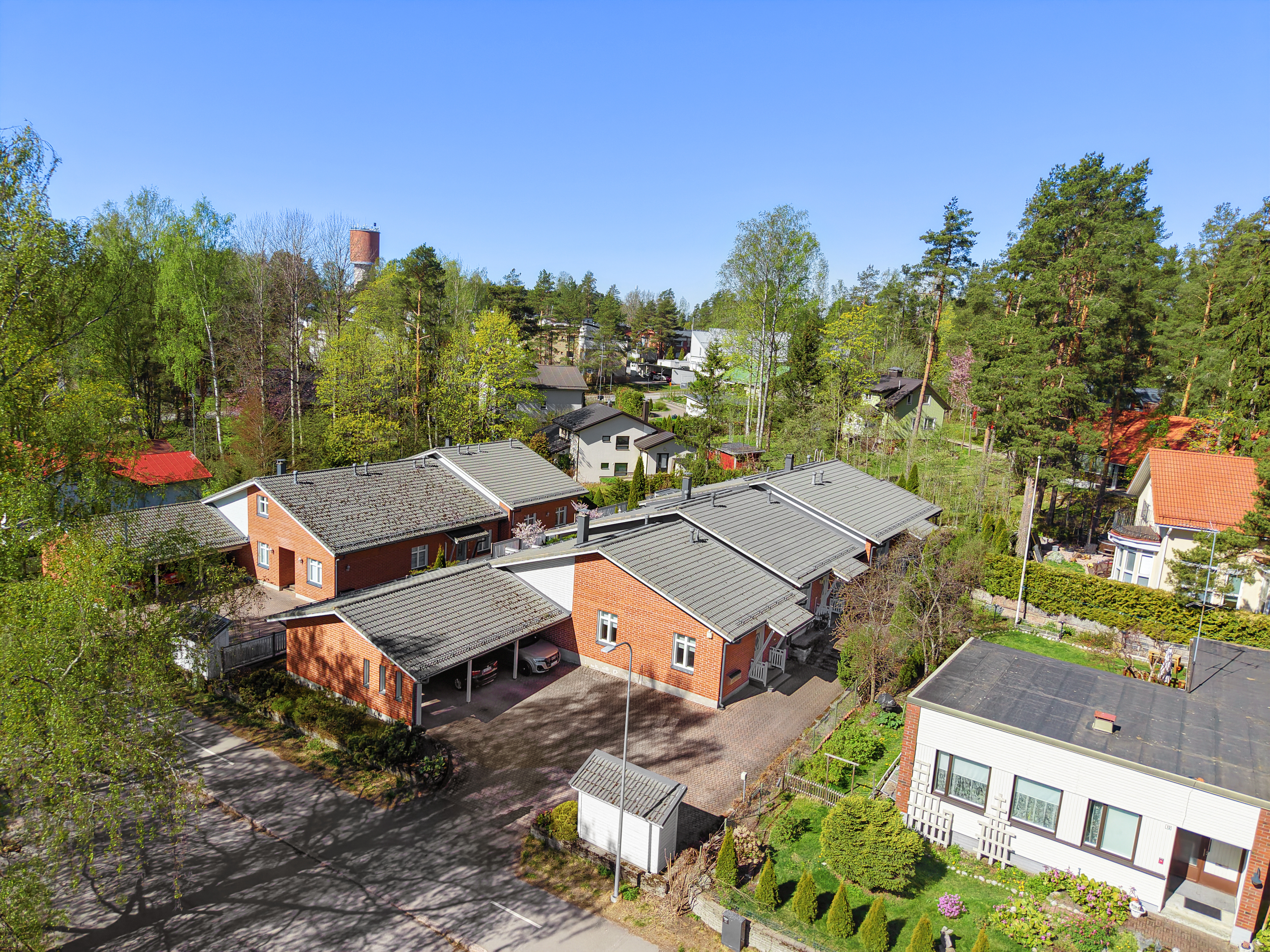 Väinämöisentie 10, Sariolanmäki, Kerava