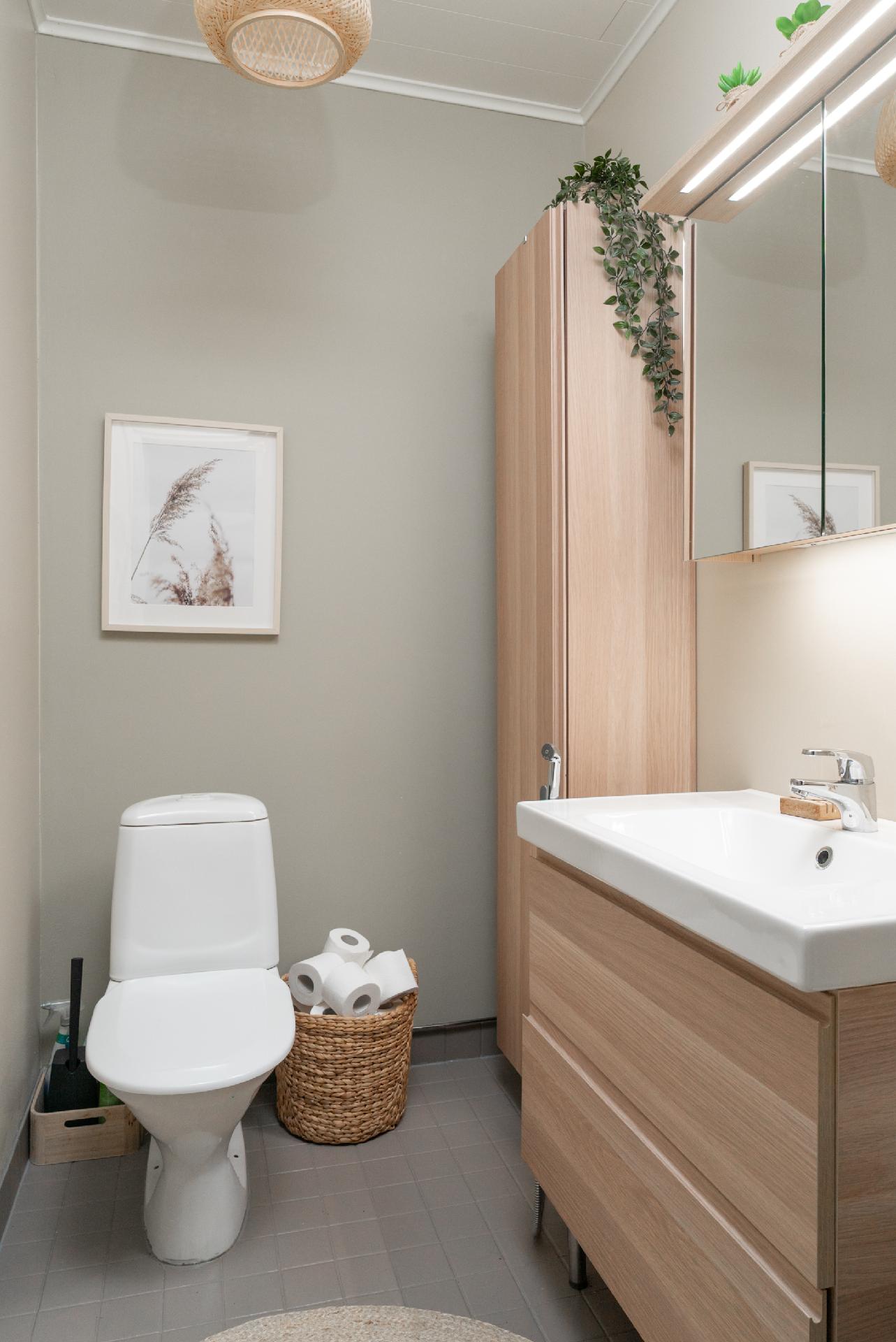 erillinen wc