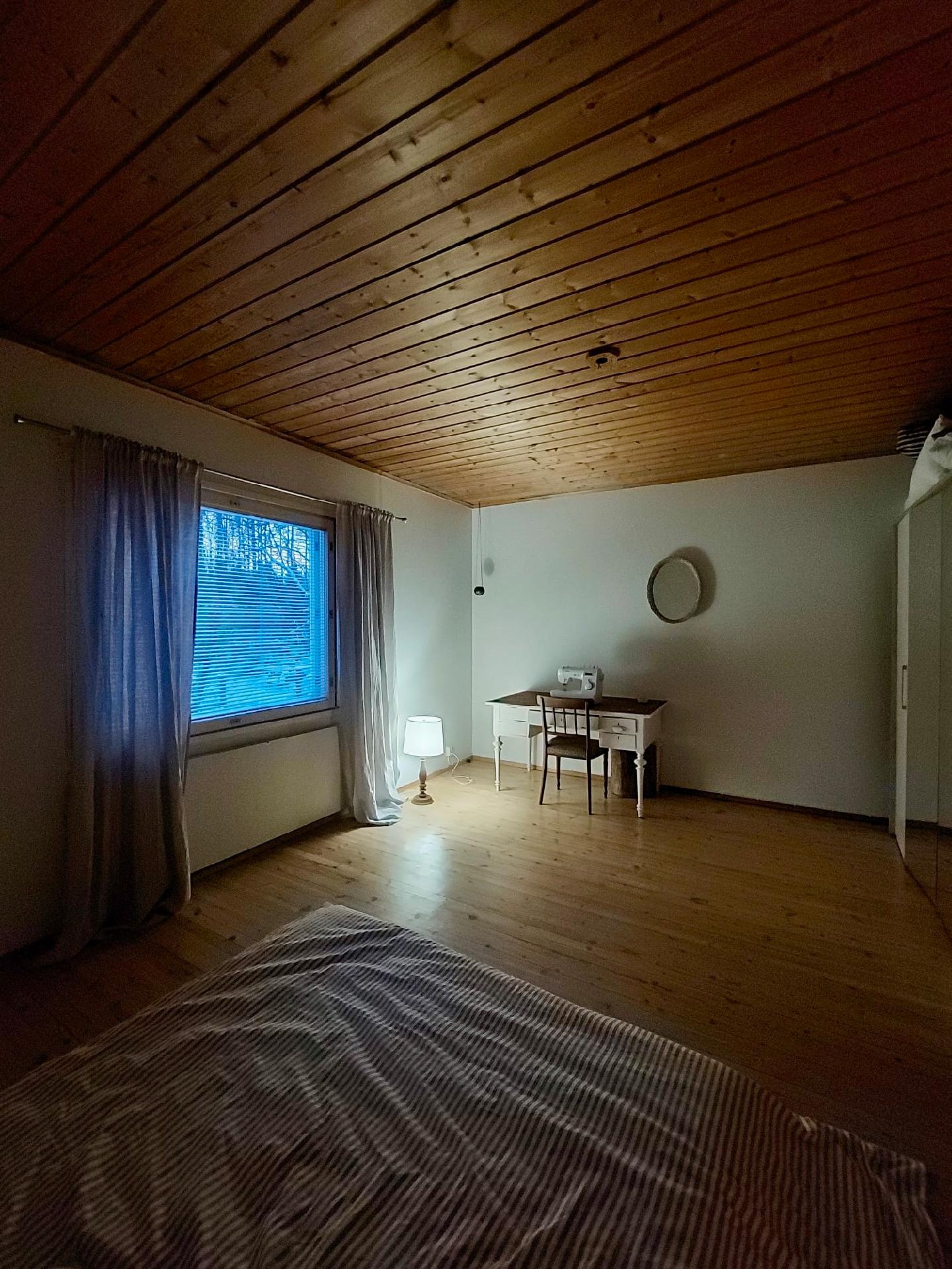 Hiirosentie 32, Karjasilta, Oulu
