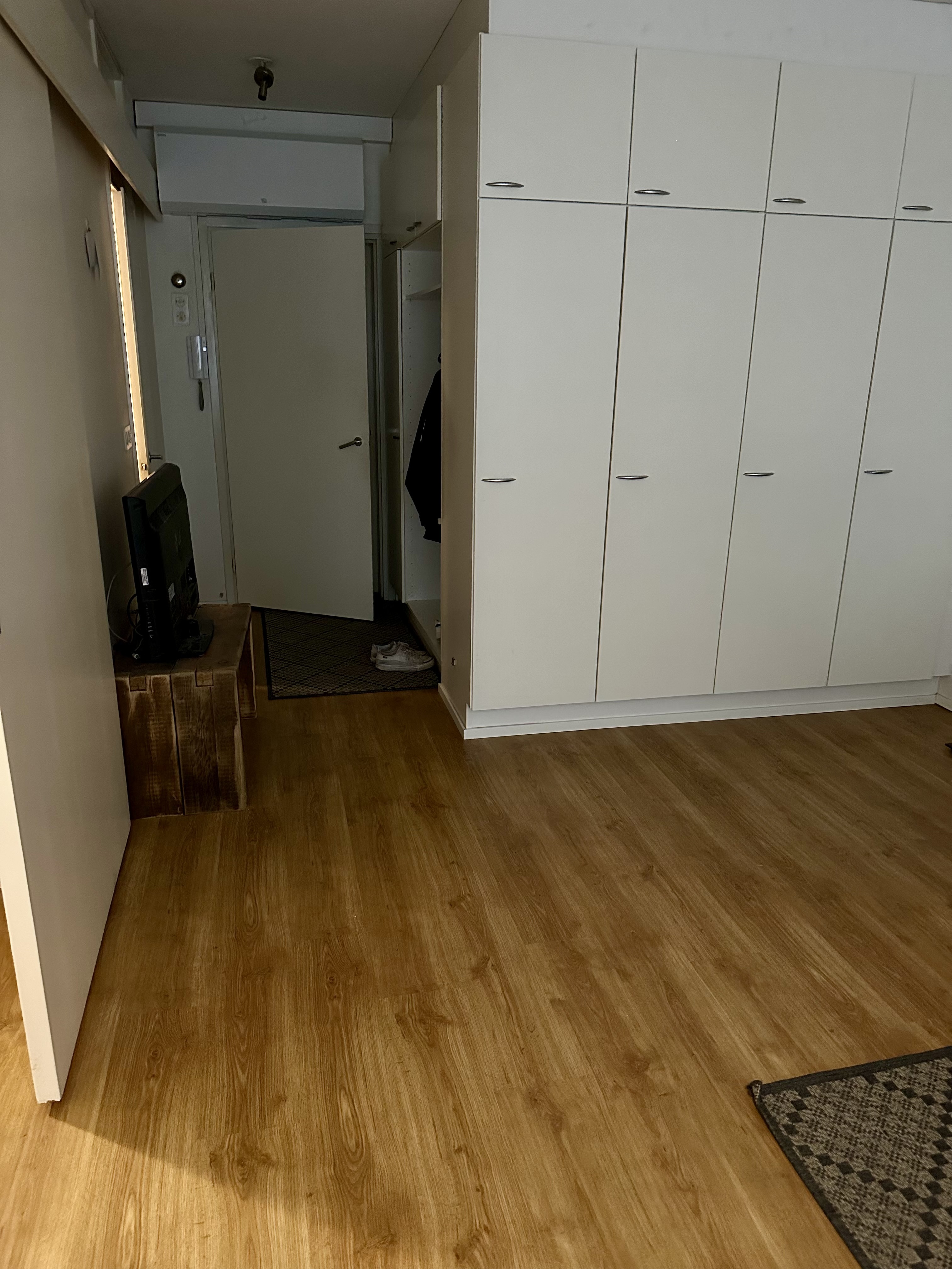 Tuulihaukantie 2, Kaukovainio, Oulu