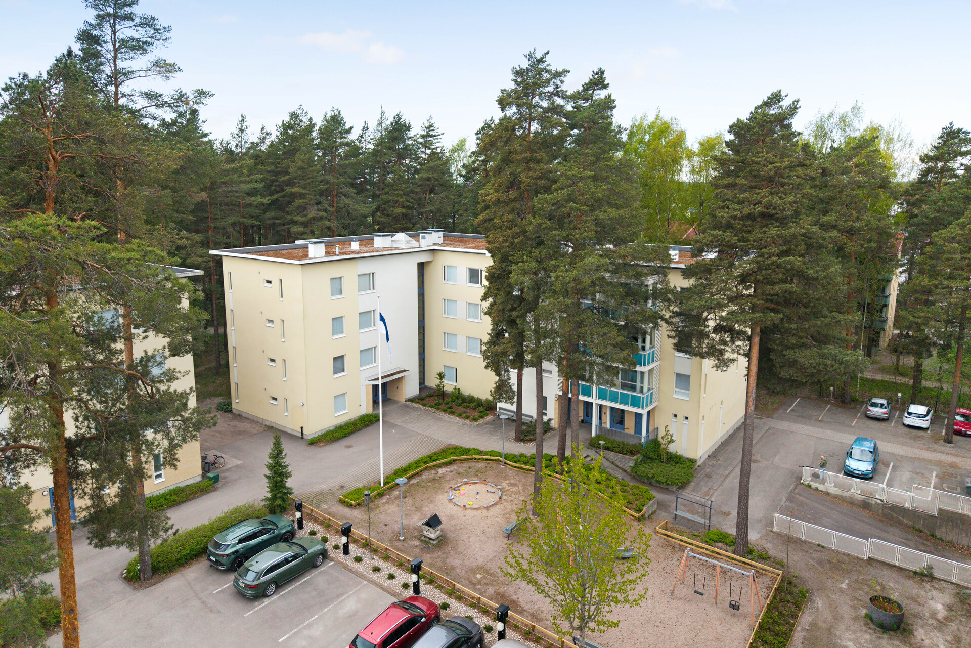Urheilutie 8, Jokiniemi, Vantaa