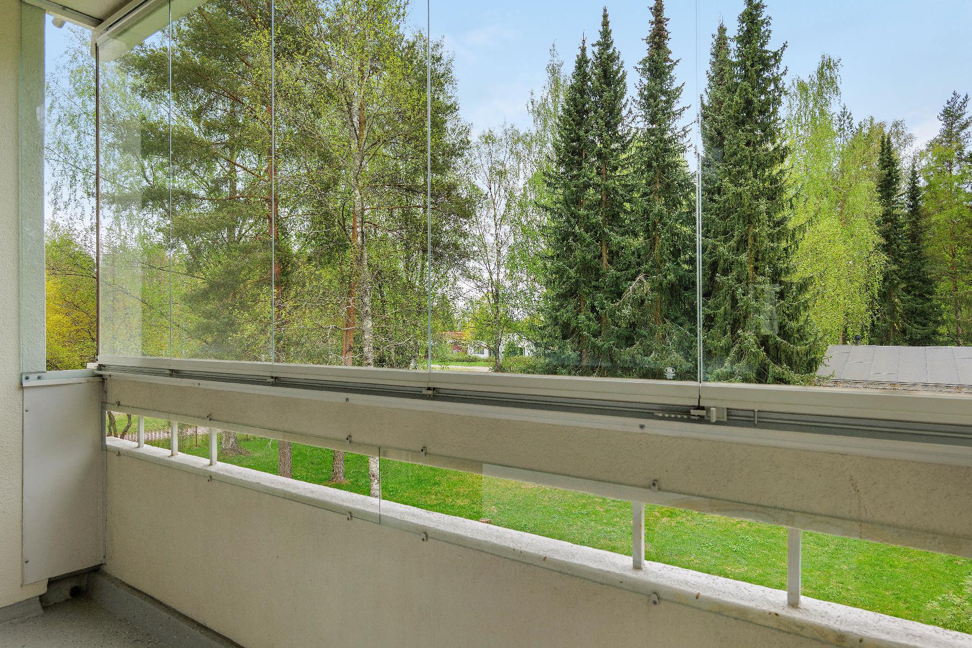 Vanamontie 4, Simonmetsä, Vantaa
