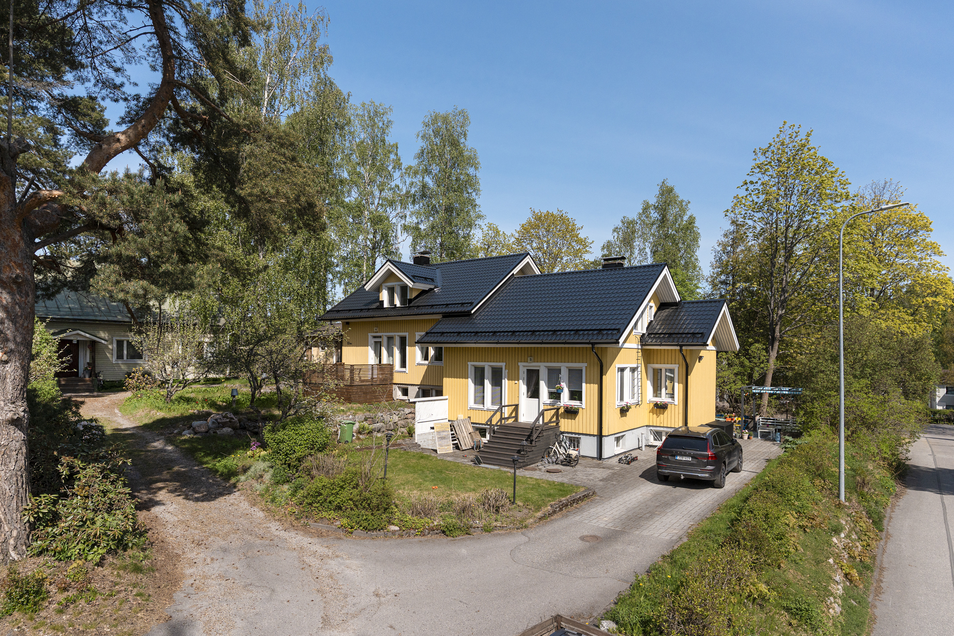 Viittapolku 12, Vartiokylä, Helsinki