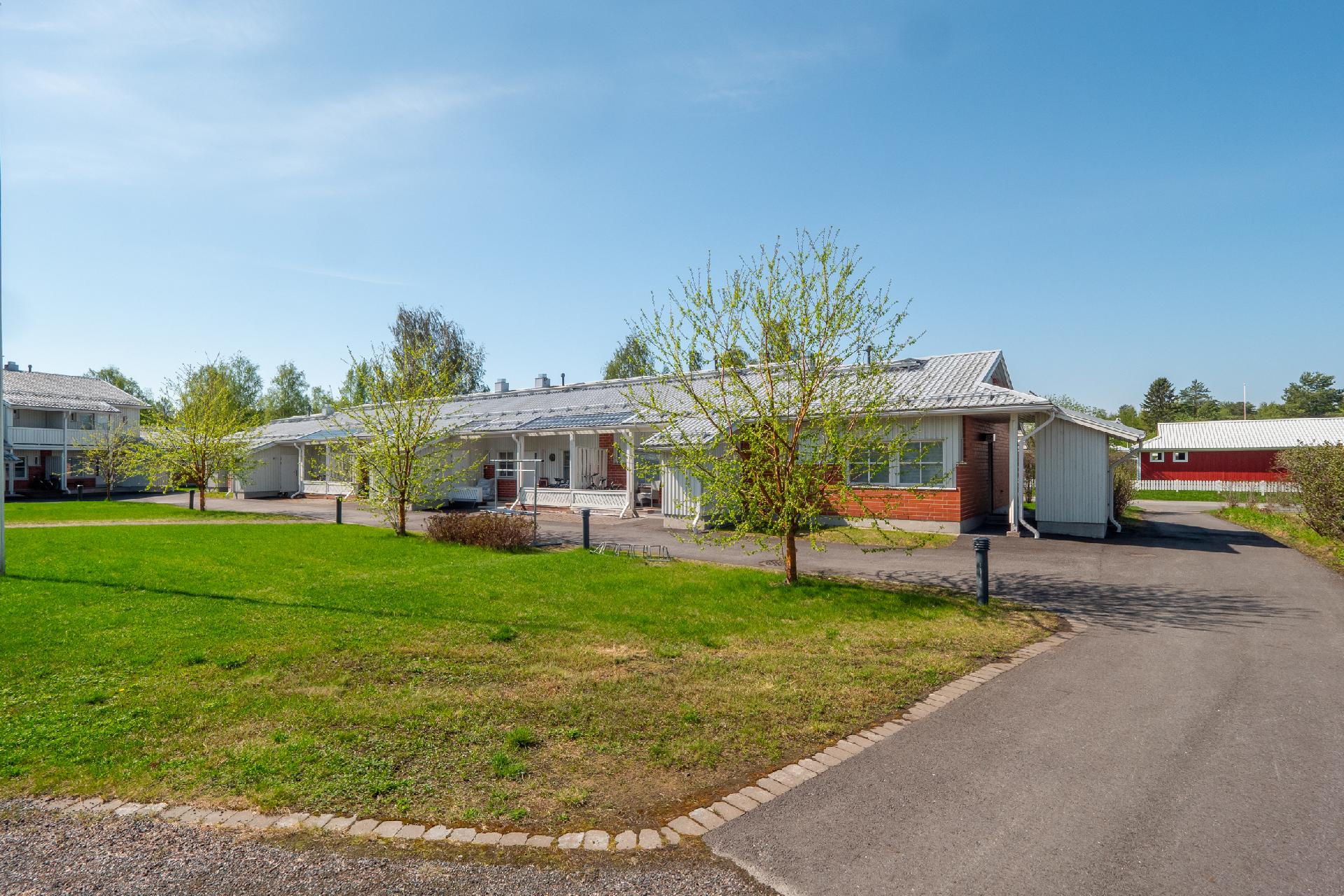 Lippokuja 4, Pyykösjärvi, Oulu
