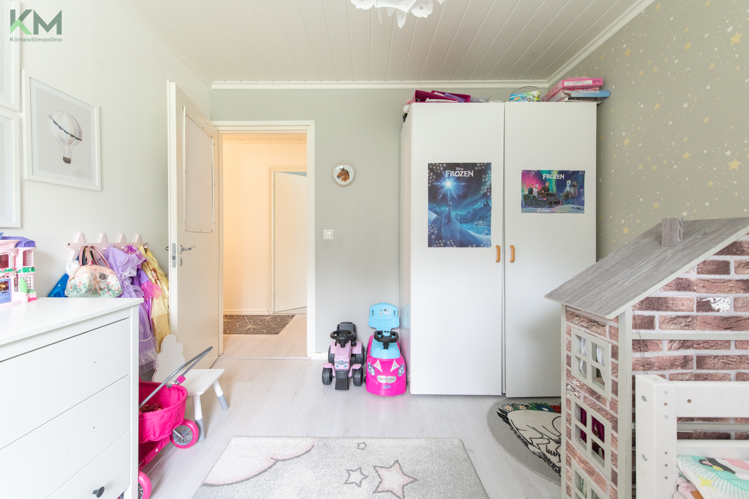 Säntintie 290, Mieto, Kurikka