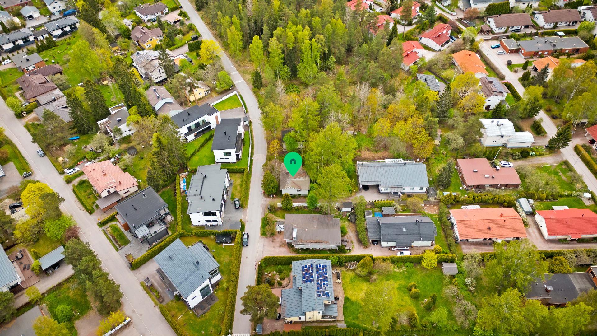 Tähdenlennontie 30, Friisilä, Espoo