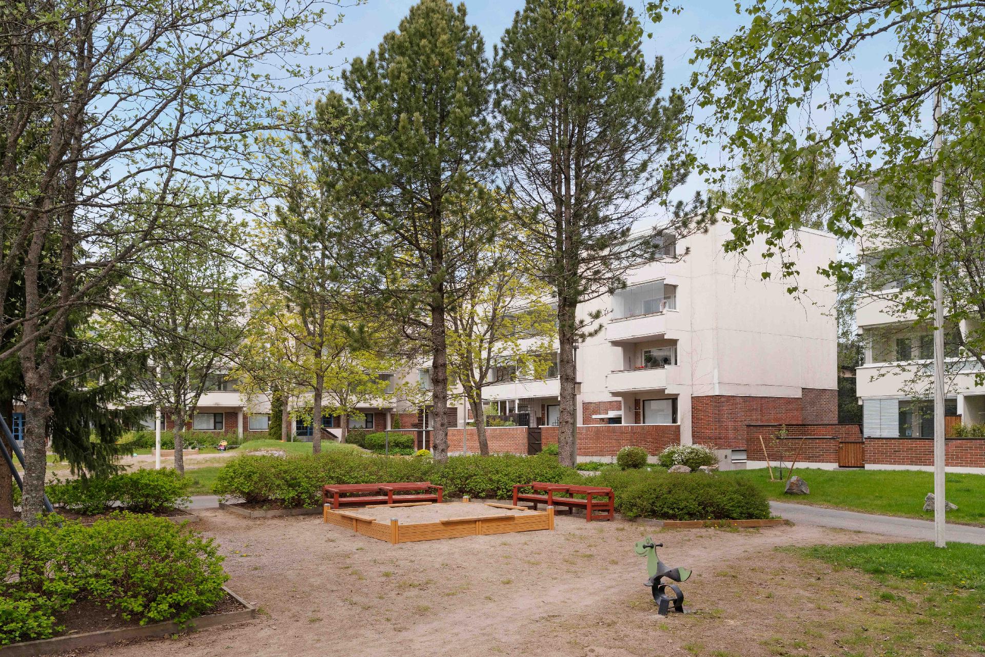 Merenkulkijankatu 1, Espoonlahti, Espoo
