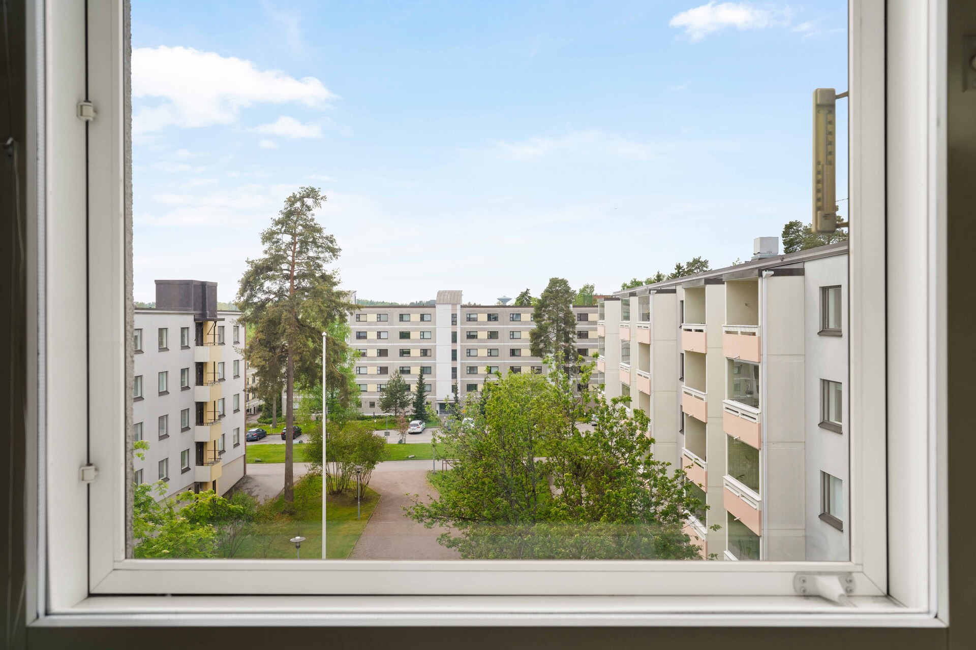 Raikurinne 1, Martinlaakso, Vantaa