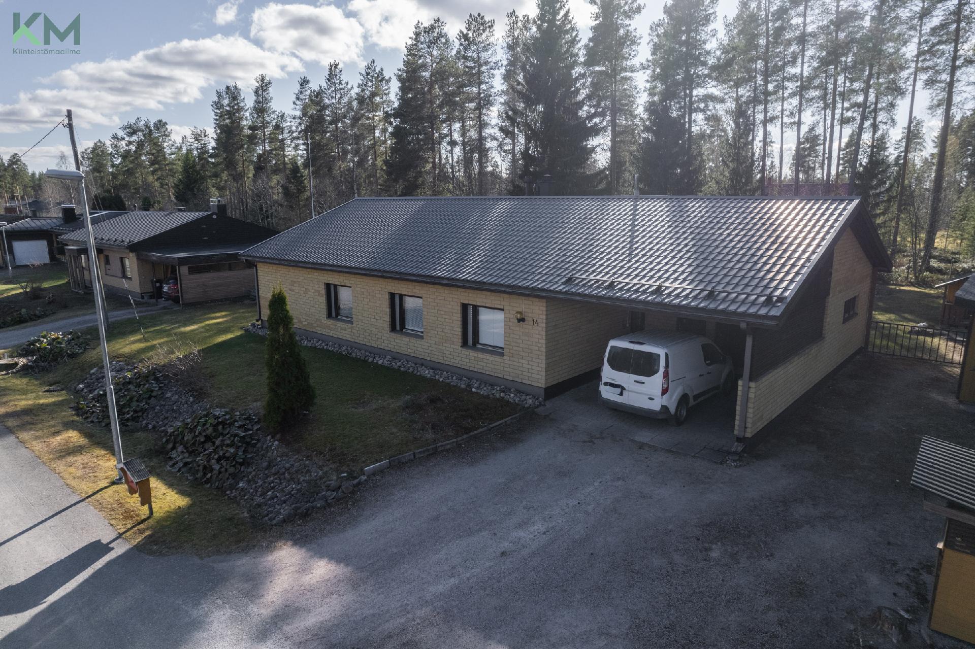Honkatie 14, Jyrä, Kurikka